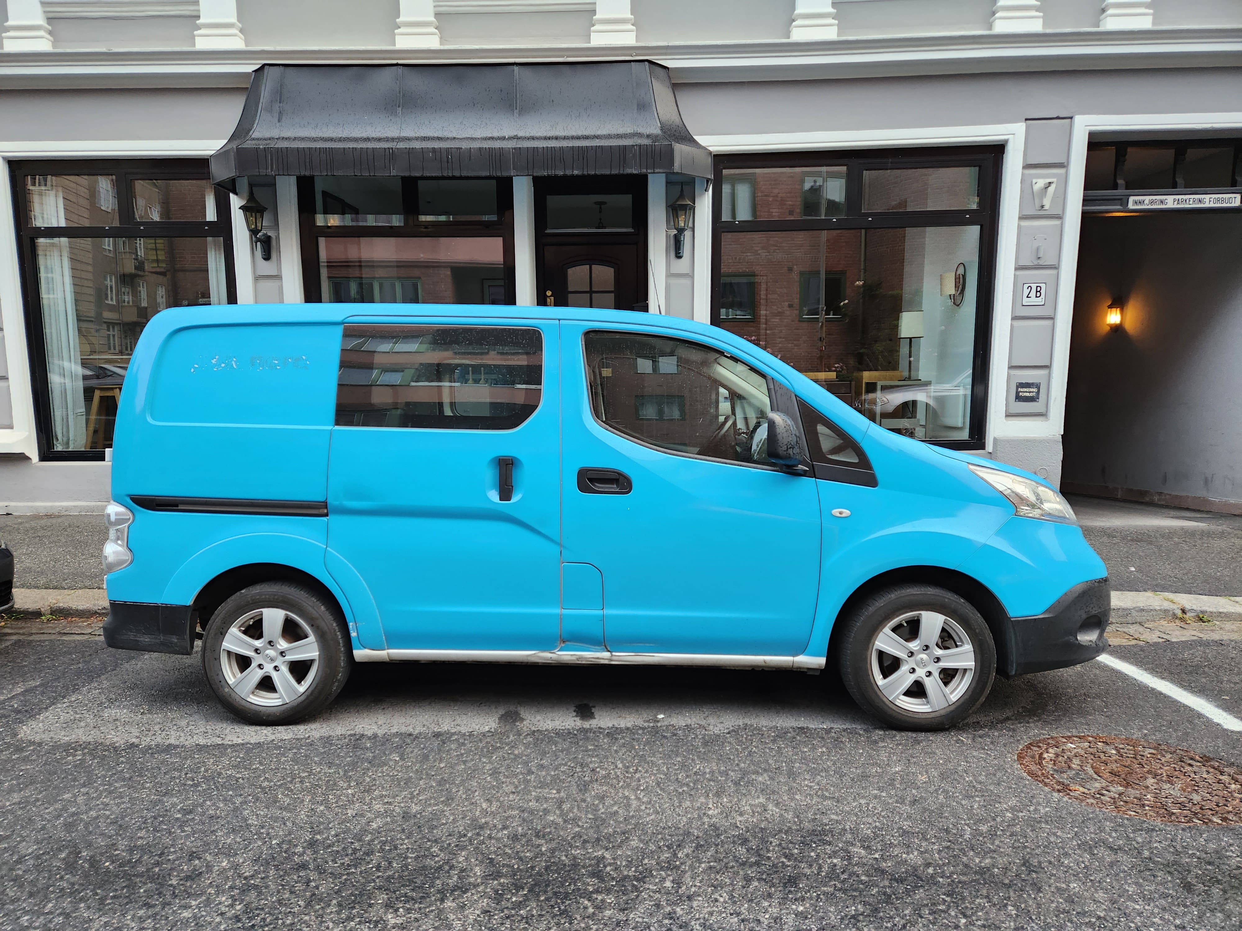 Nissan e-NV200 Varebil with Air conditioning
