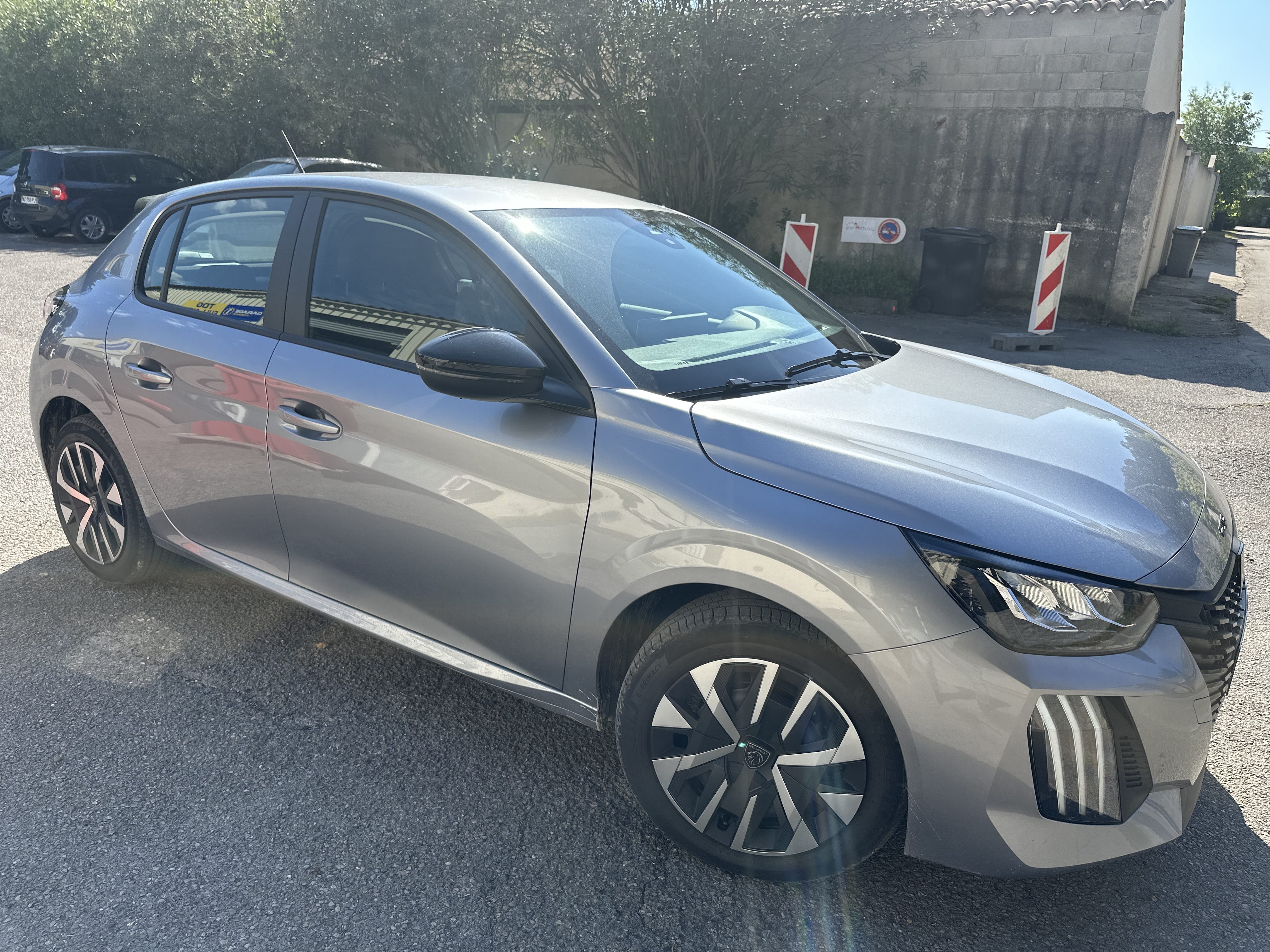 Peugeot 208, 2024, Essence 95