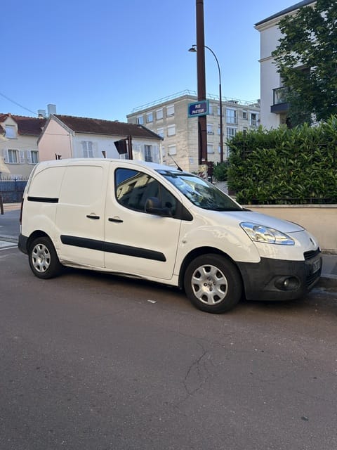 Peugeot Partner Fourgon avec Climatisation