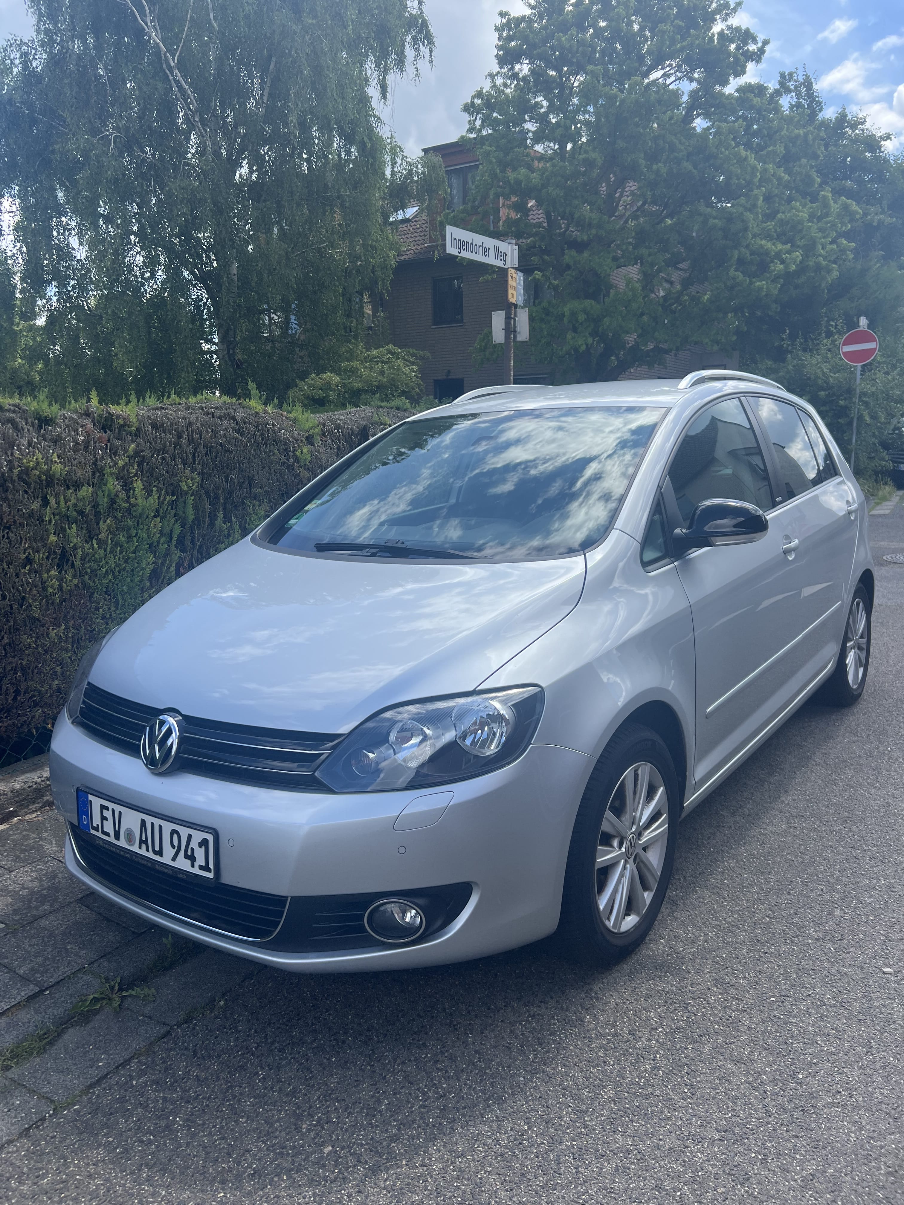 Volkswagen Golf, 2011, Super 95, Automatik