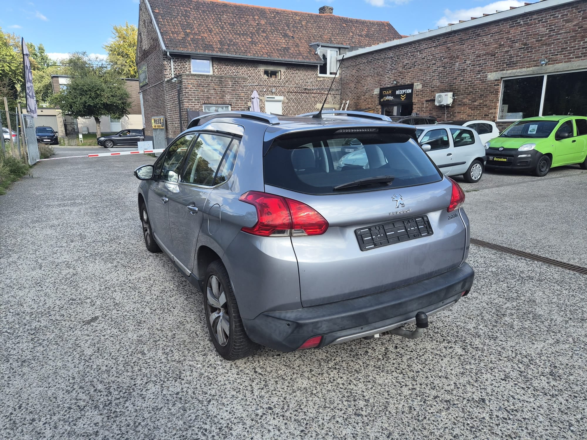 Peugeot 2008 avec GPS