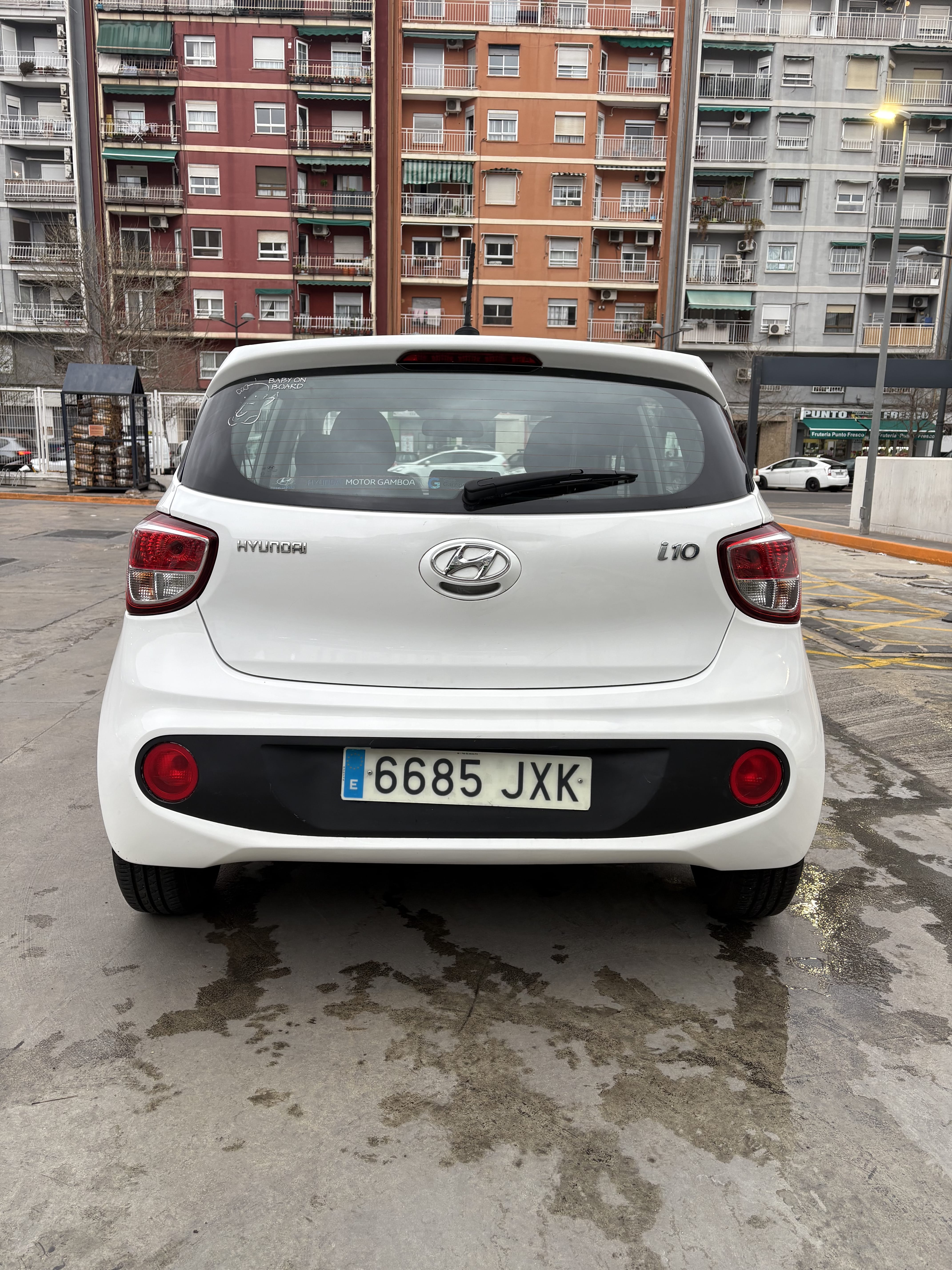 Hyundai i10 con GPS