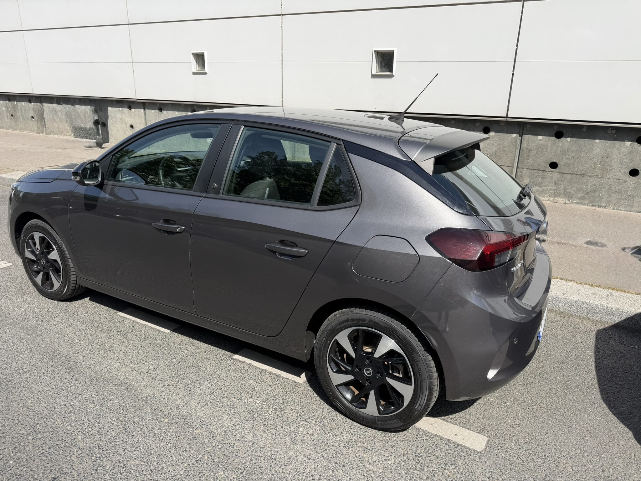 Opel Corsa  Opel Corsa électrique – Confort, autonomie et simplicité ! avec Siège bébé