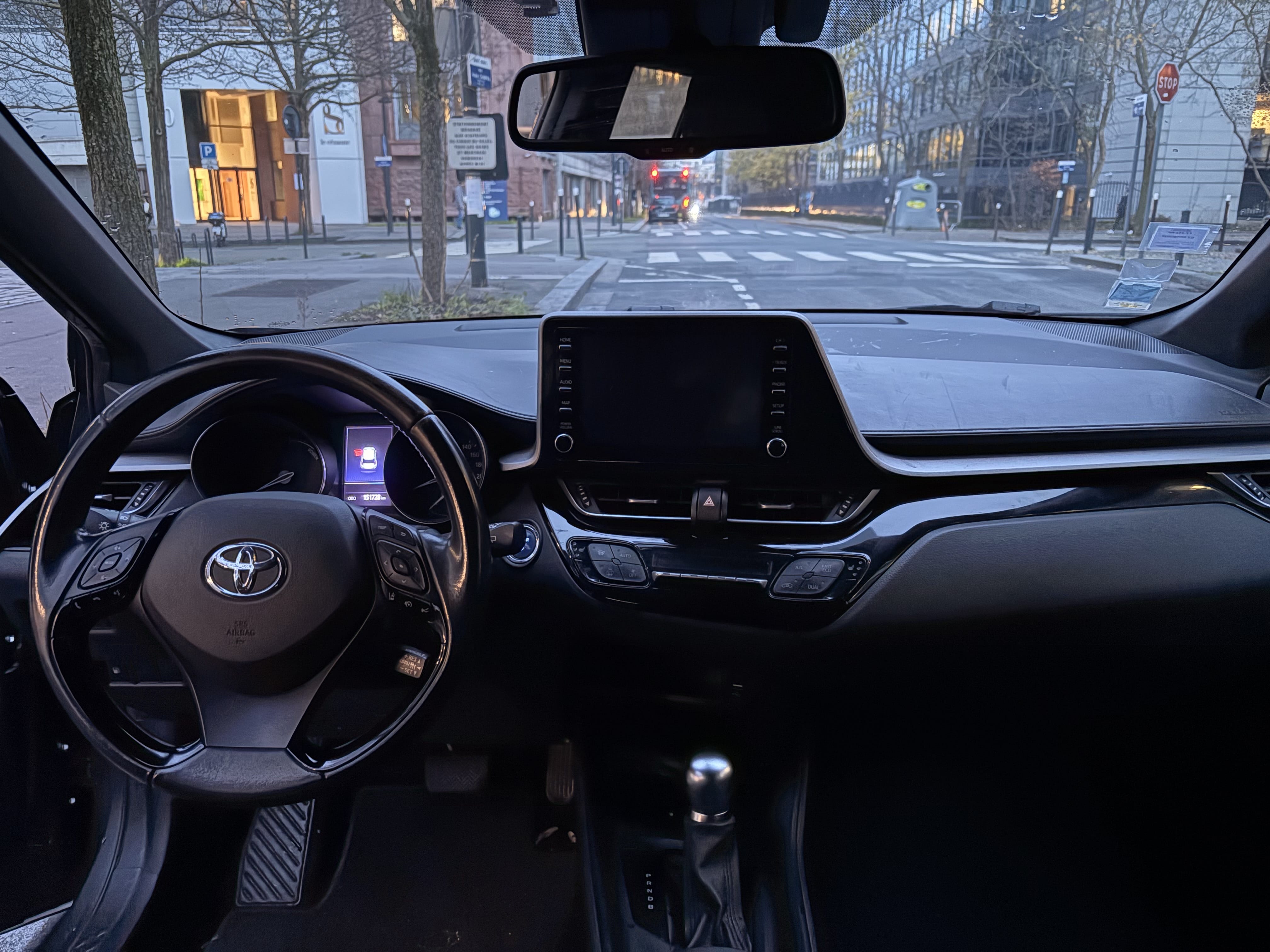 Toyota C-HR Hybrid avec Audio Bluetooth