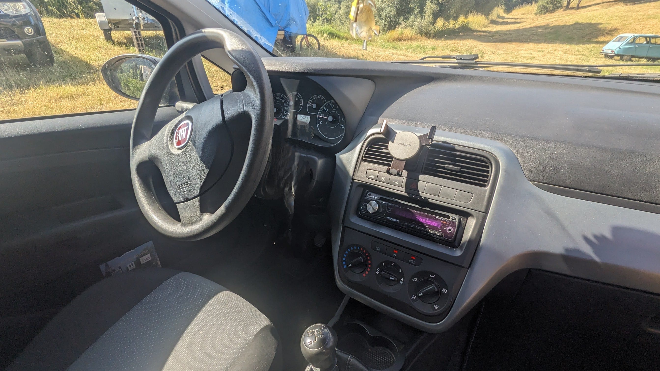 Fiat Punto avec Entrée audio / iPod