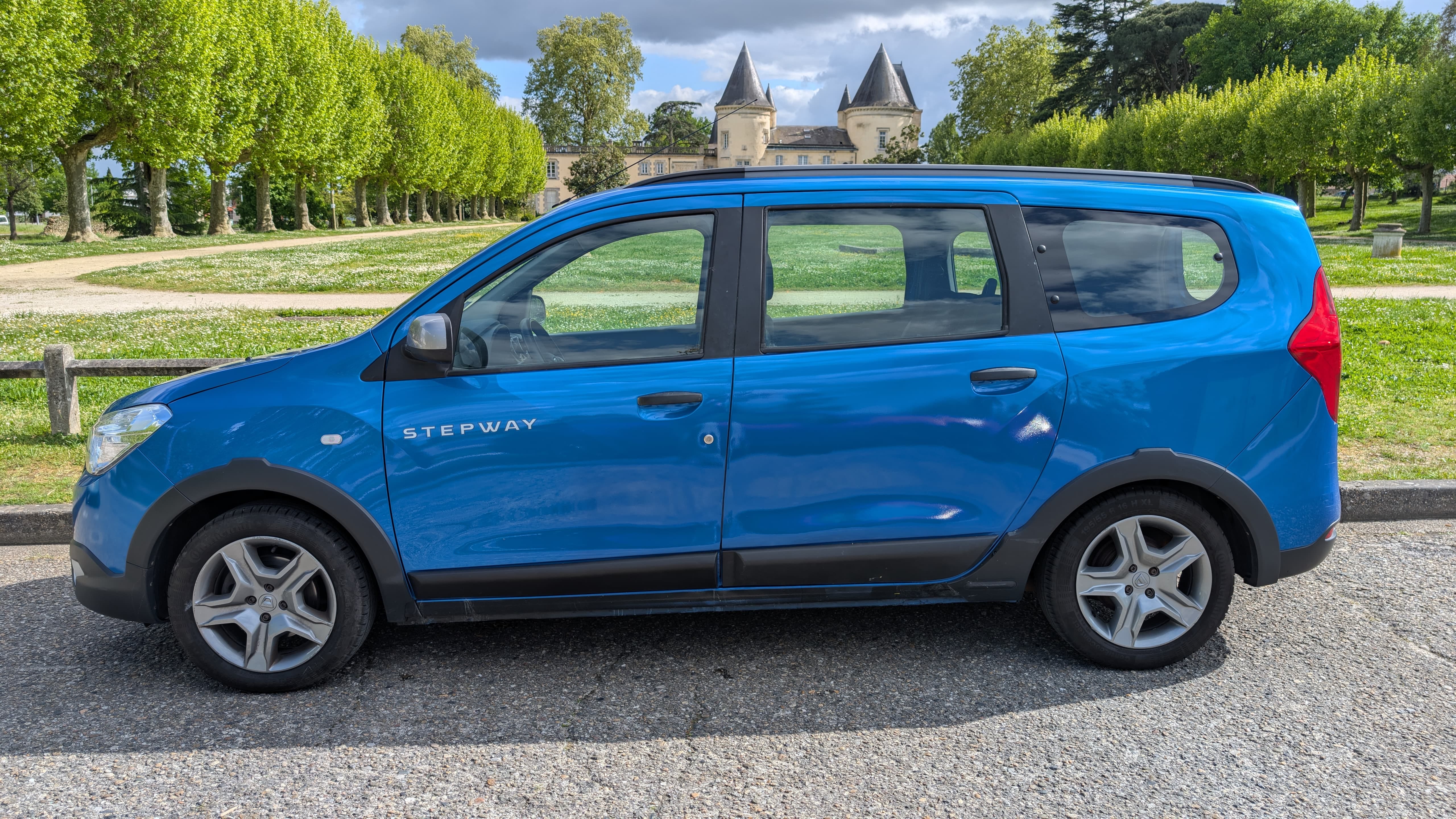 Dacia Lodgy GP72 avec Climatisation