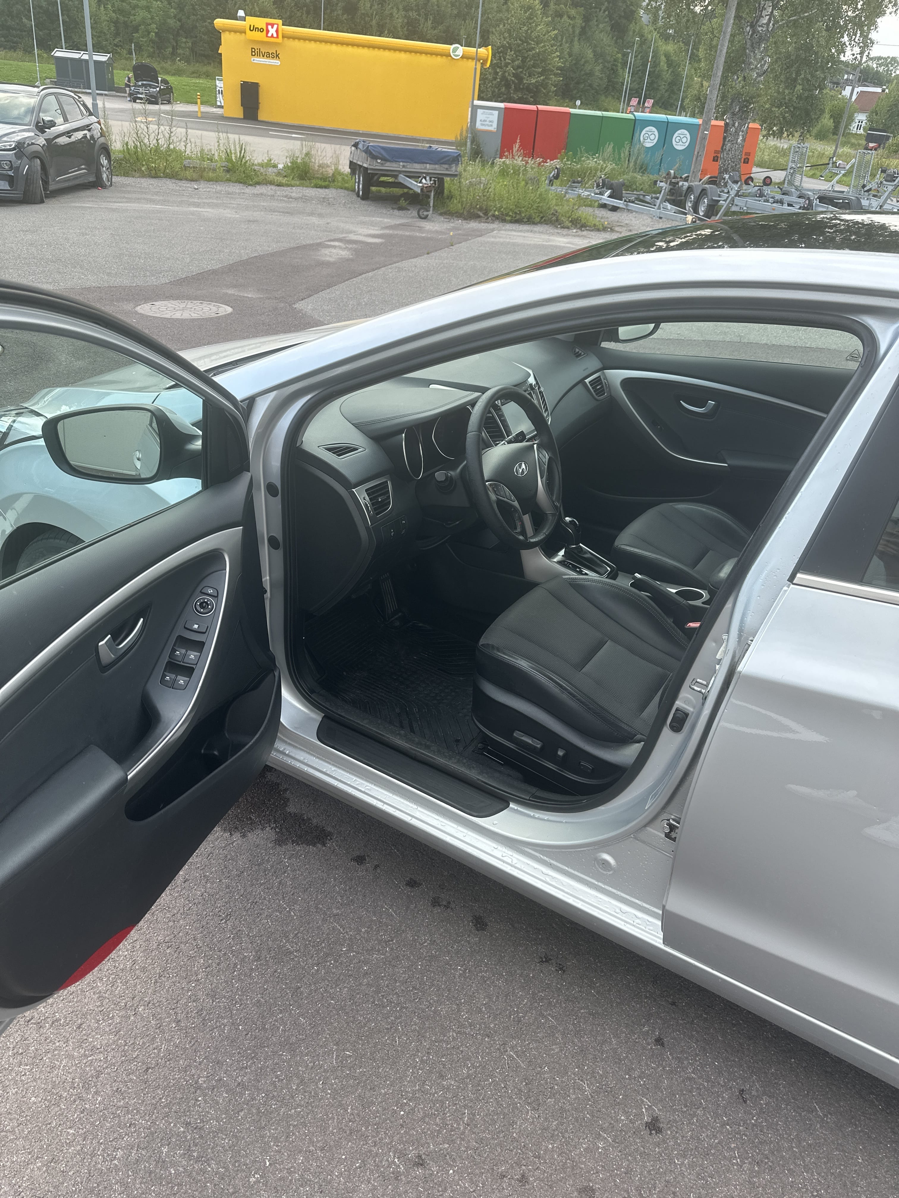 Hyundai i30 with Audio / iPod input