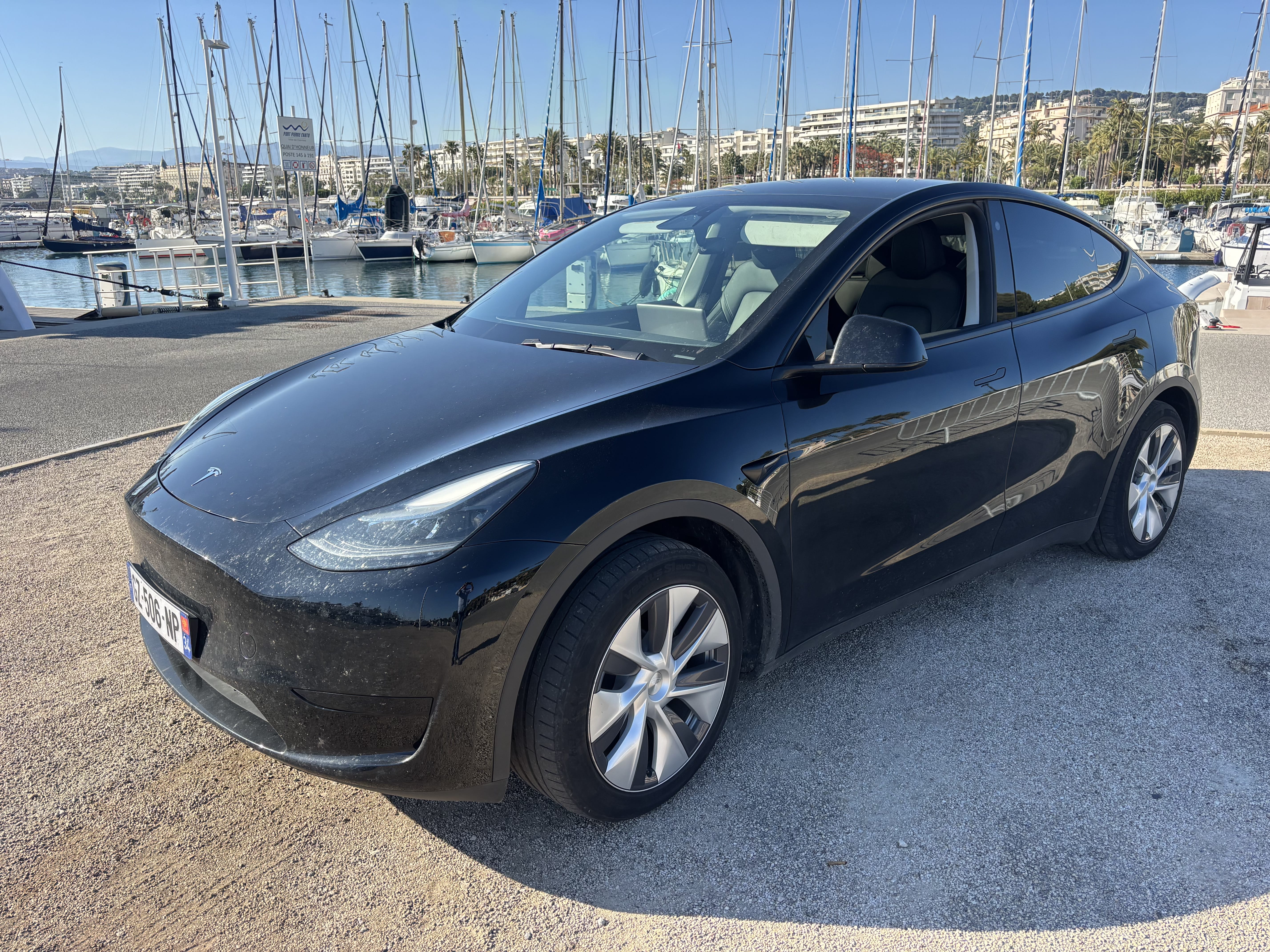 Tesla Model Y avec Caméra de recul