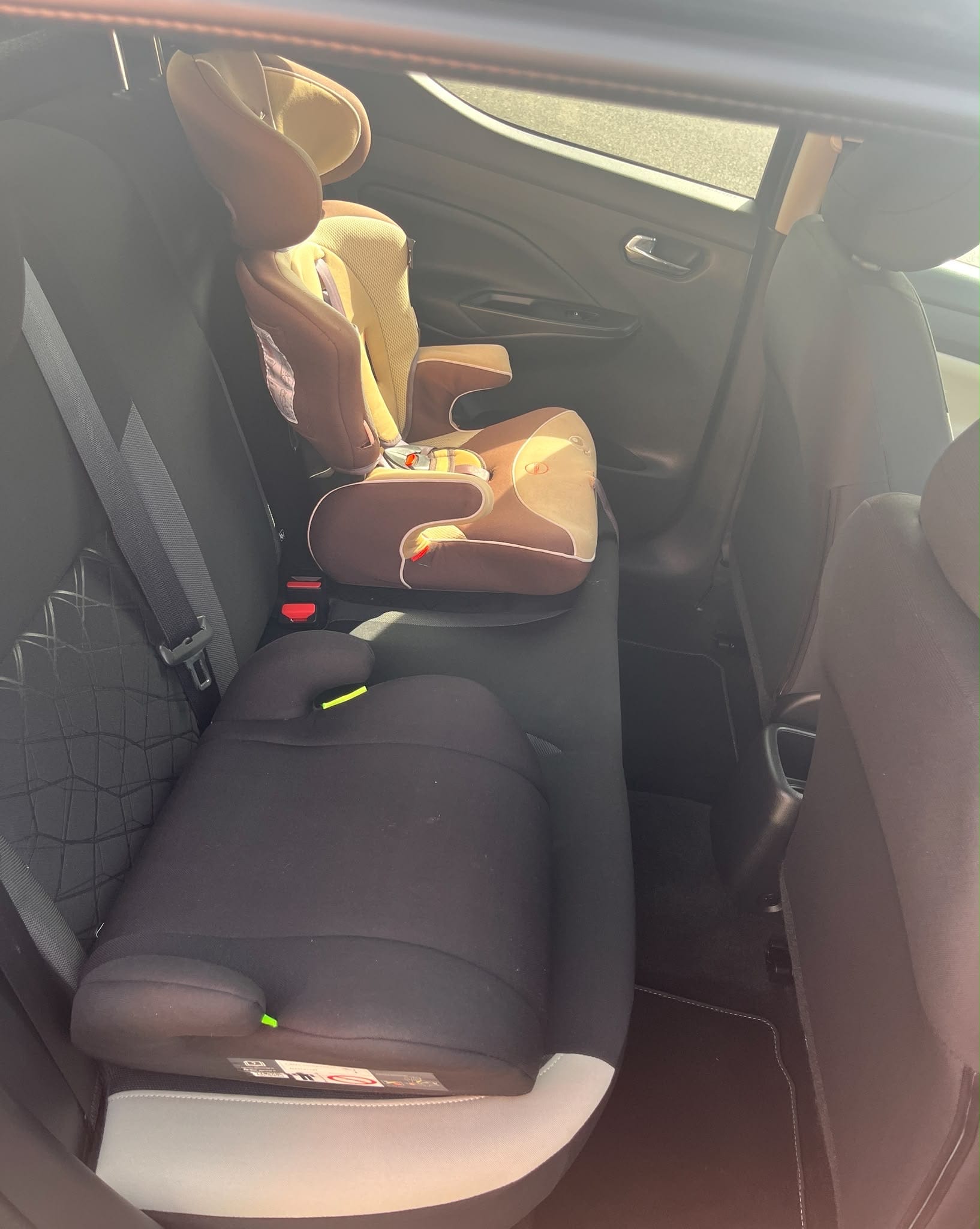 Nissan Micra avec Port USB