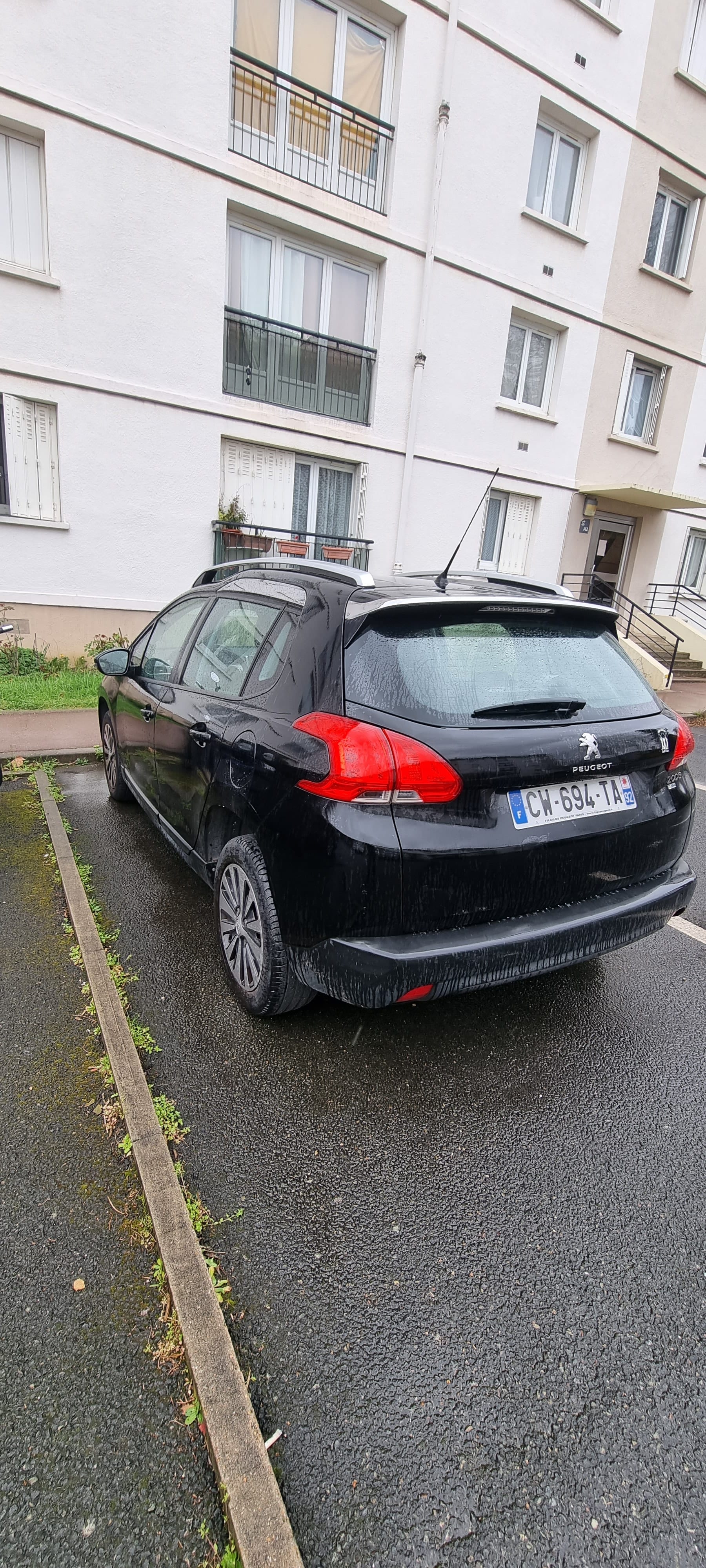 Peugeot 2008 1.6 HDI (Économique) avec Régulateur de vitesse