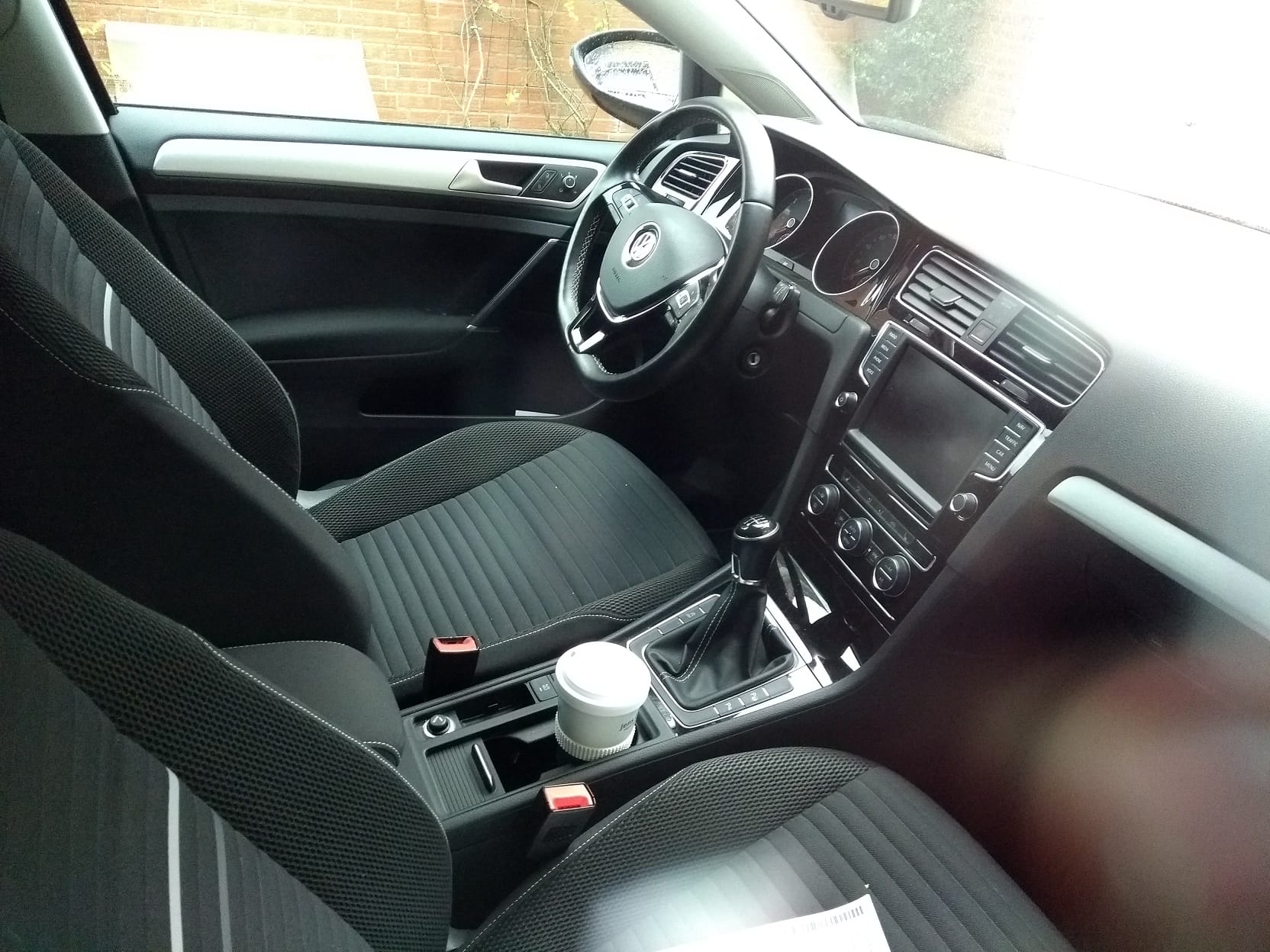 Volkswagen Golf VII 1.6 TDI, Top Ausstattung mit Klimaanlage