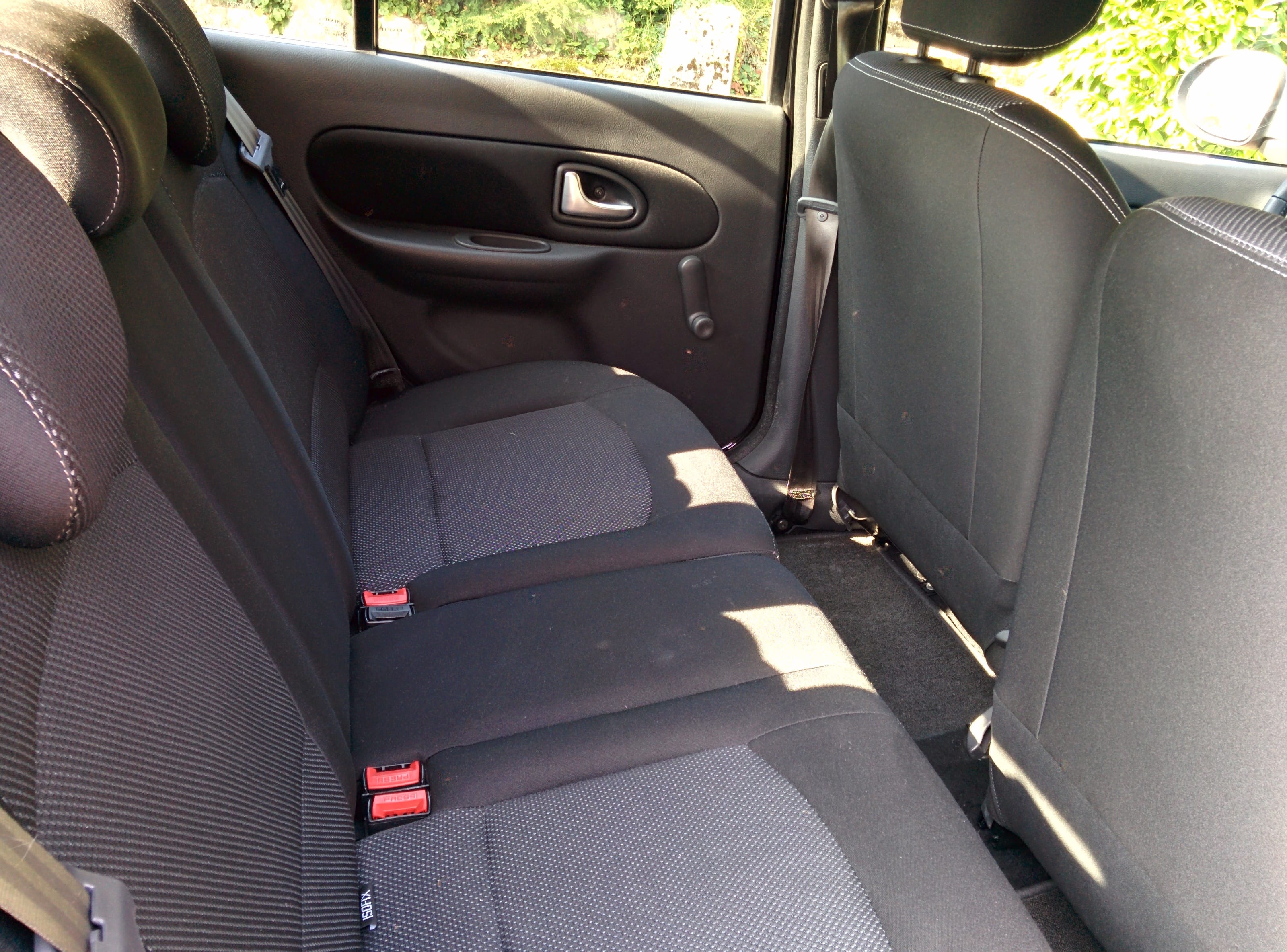 Renault Clio Campus II 1.2 16V 75 avec Entrée audio / iPod