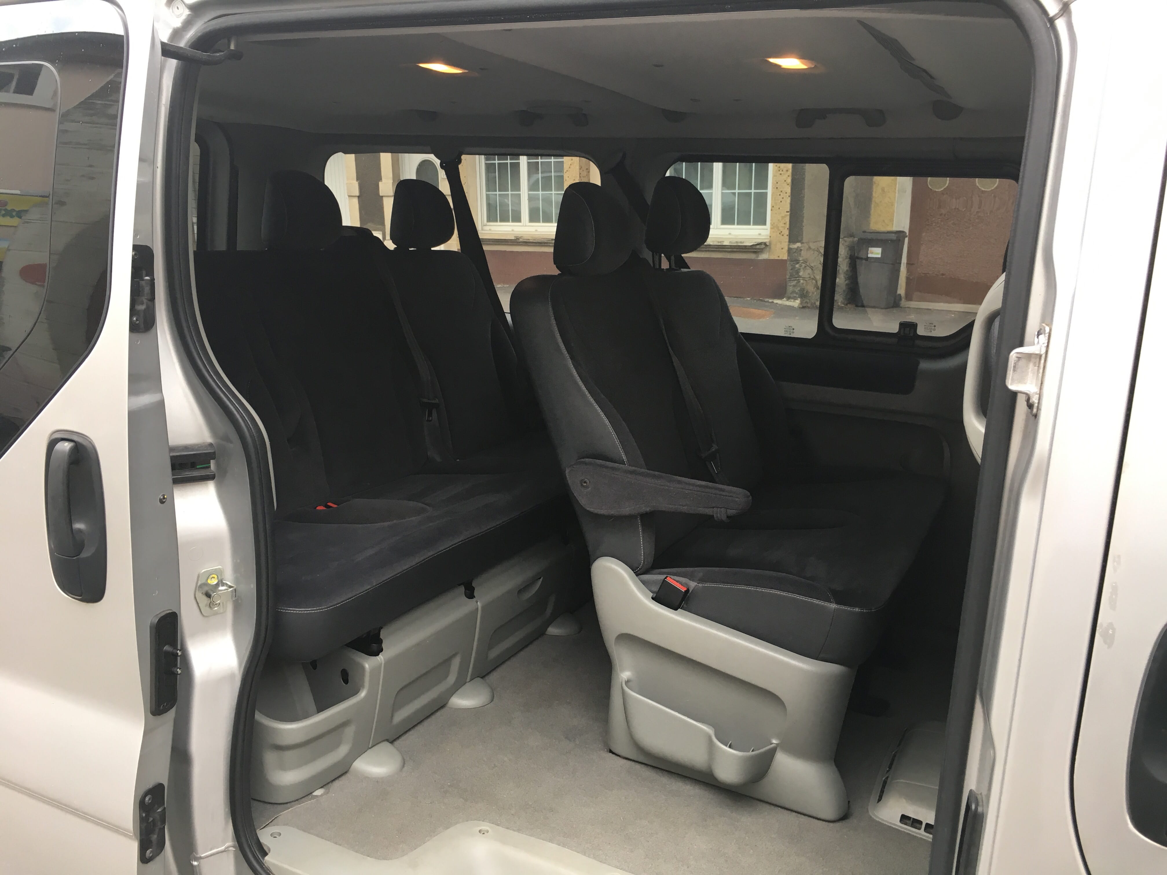 Renault Trafic Passenger 2l DCI 125 Grand exécutive avec GPS