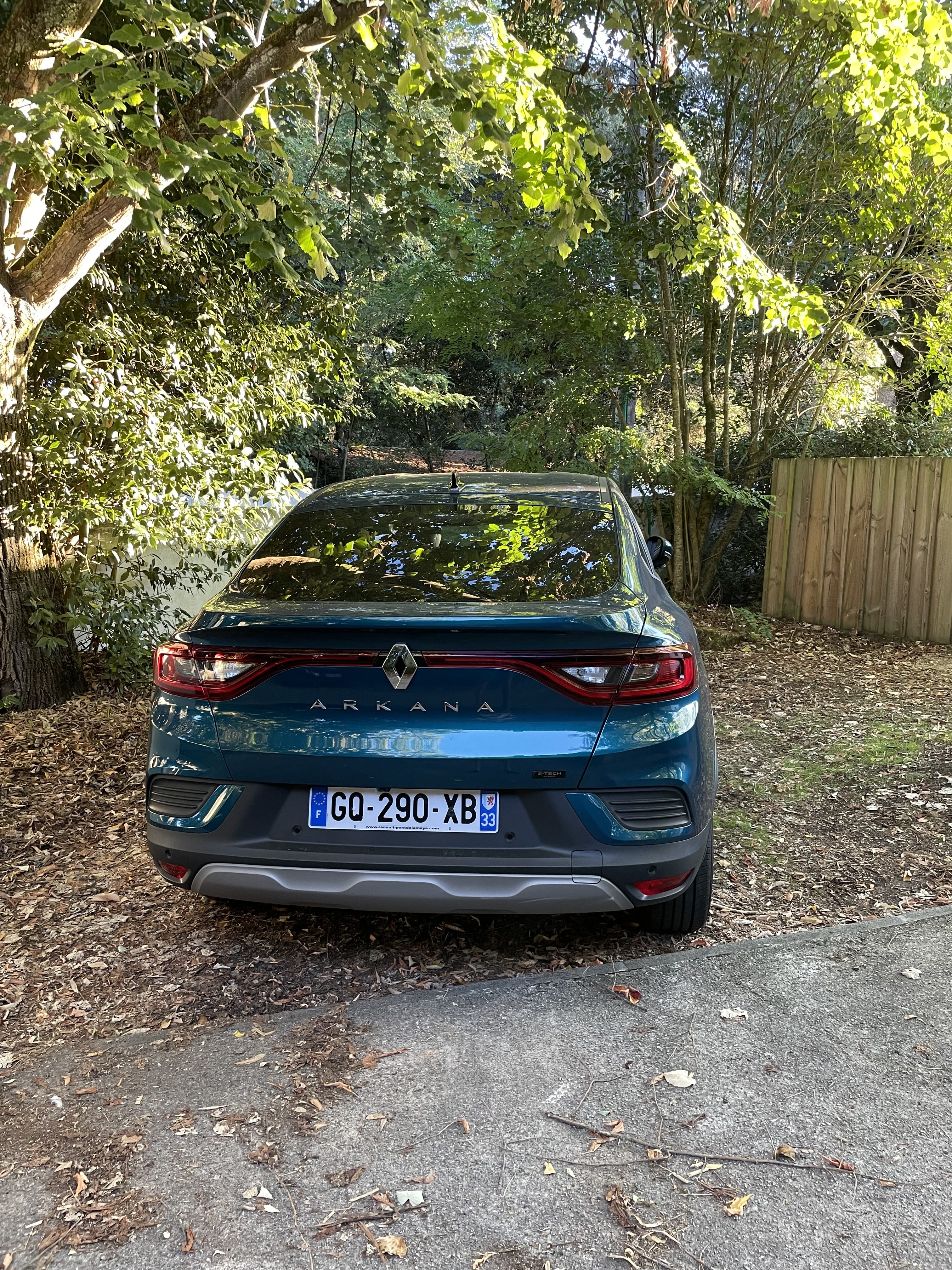 Renault Arkana Evolution mit Navigationsgerät