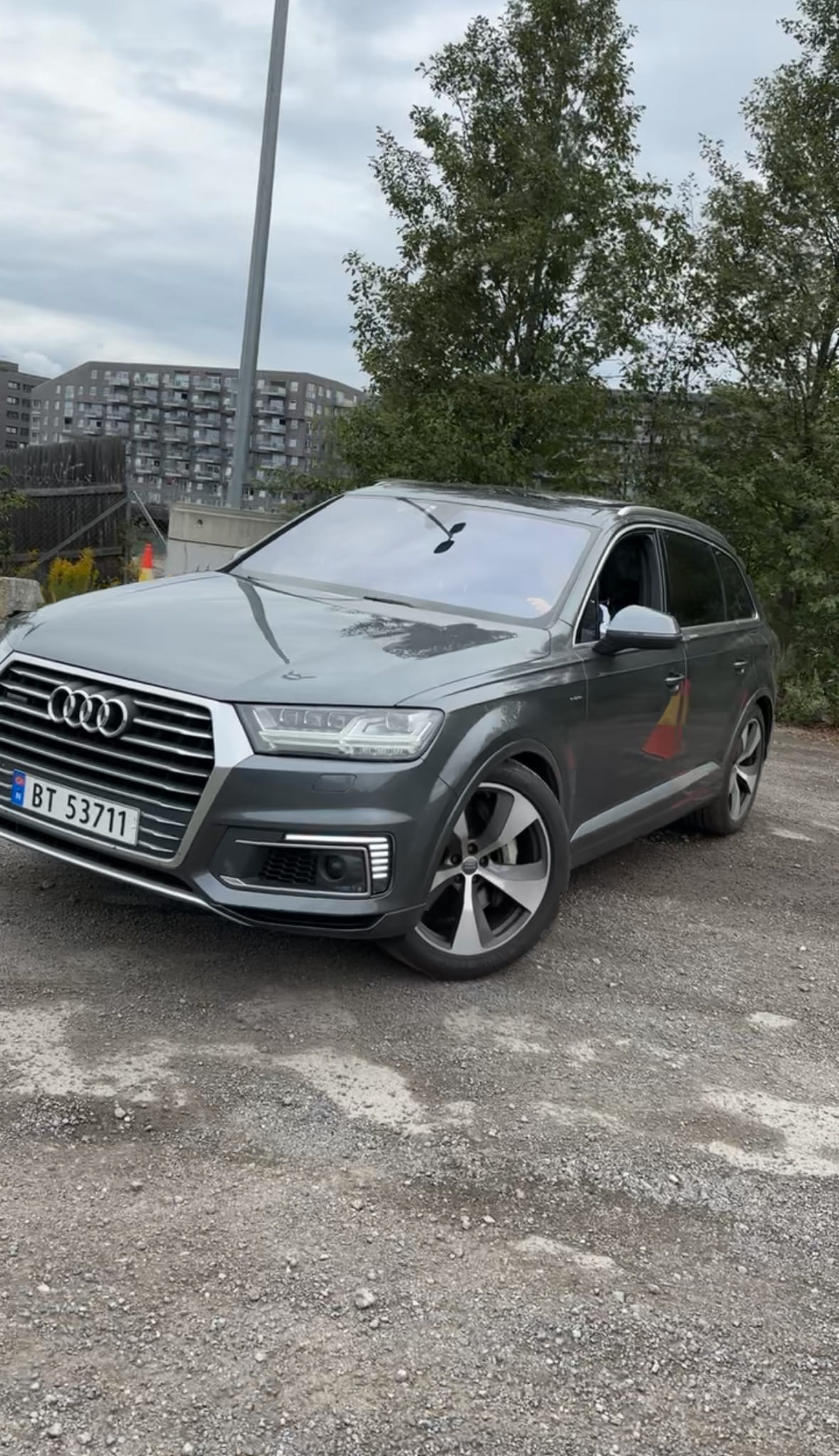 Audi Q7 3.0T Quattro Premium with Air conditioning