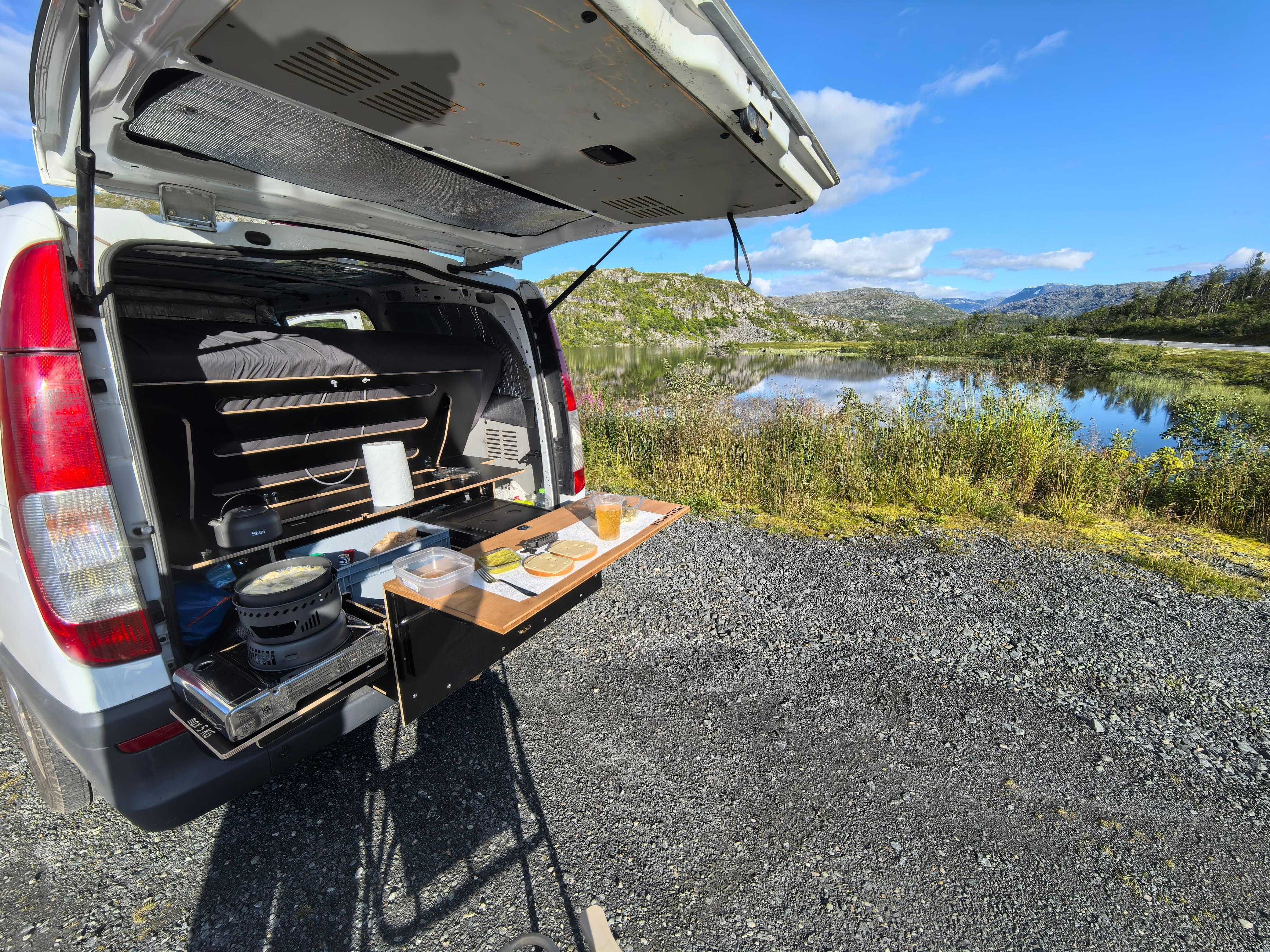 Mercedes-Benz Vito Camper/Transporter med Snøkjettinger