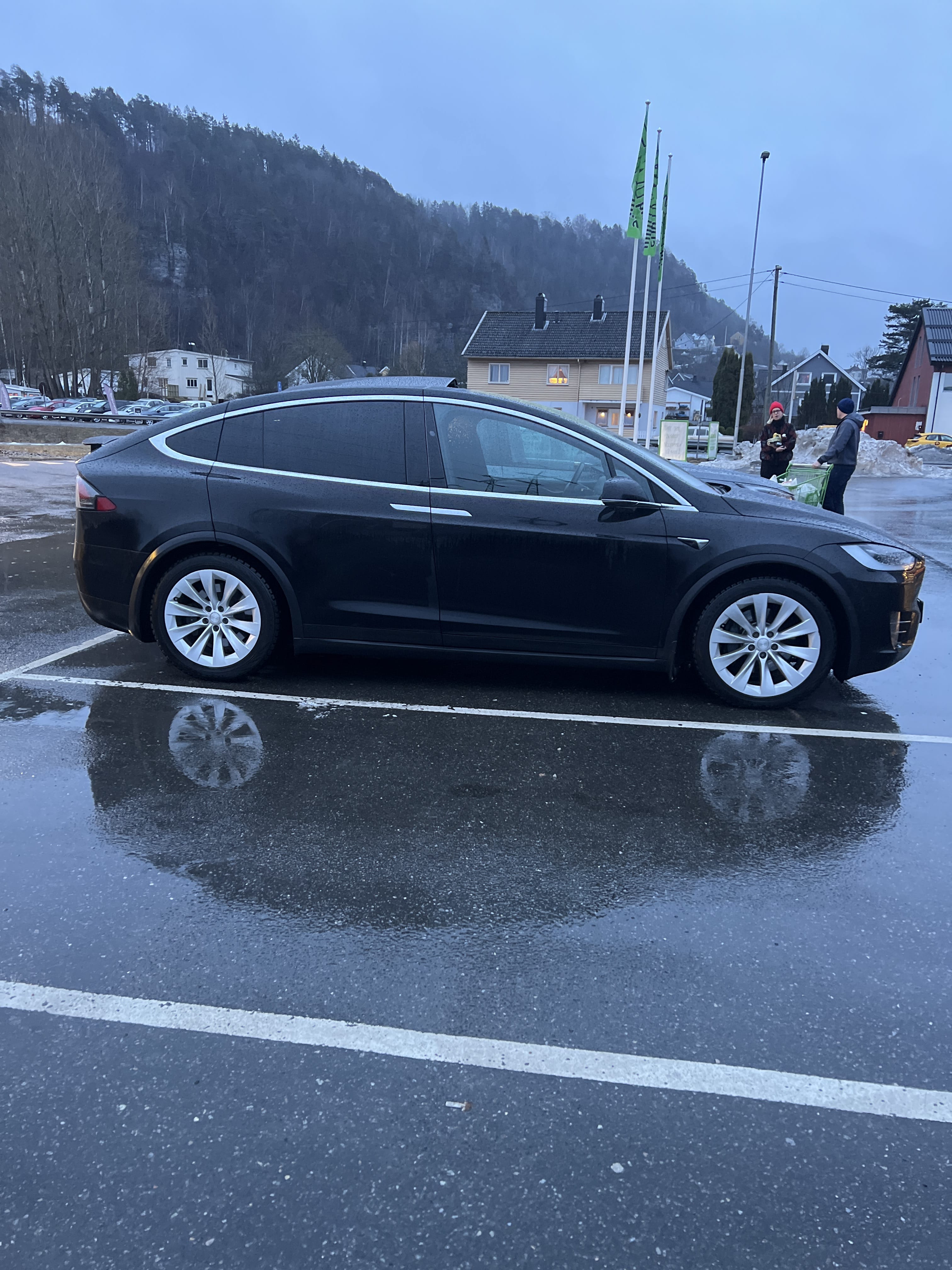 Tesla Model X med Aircondition