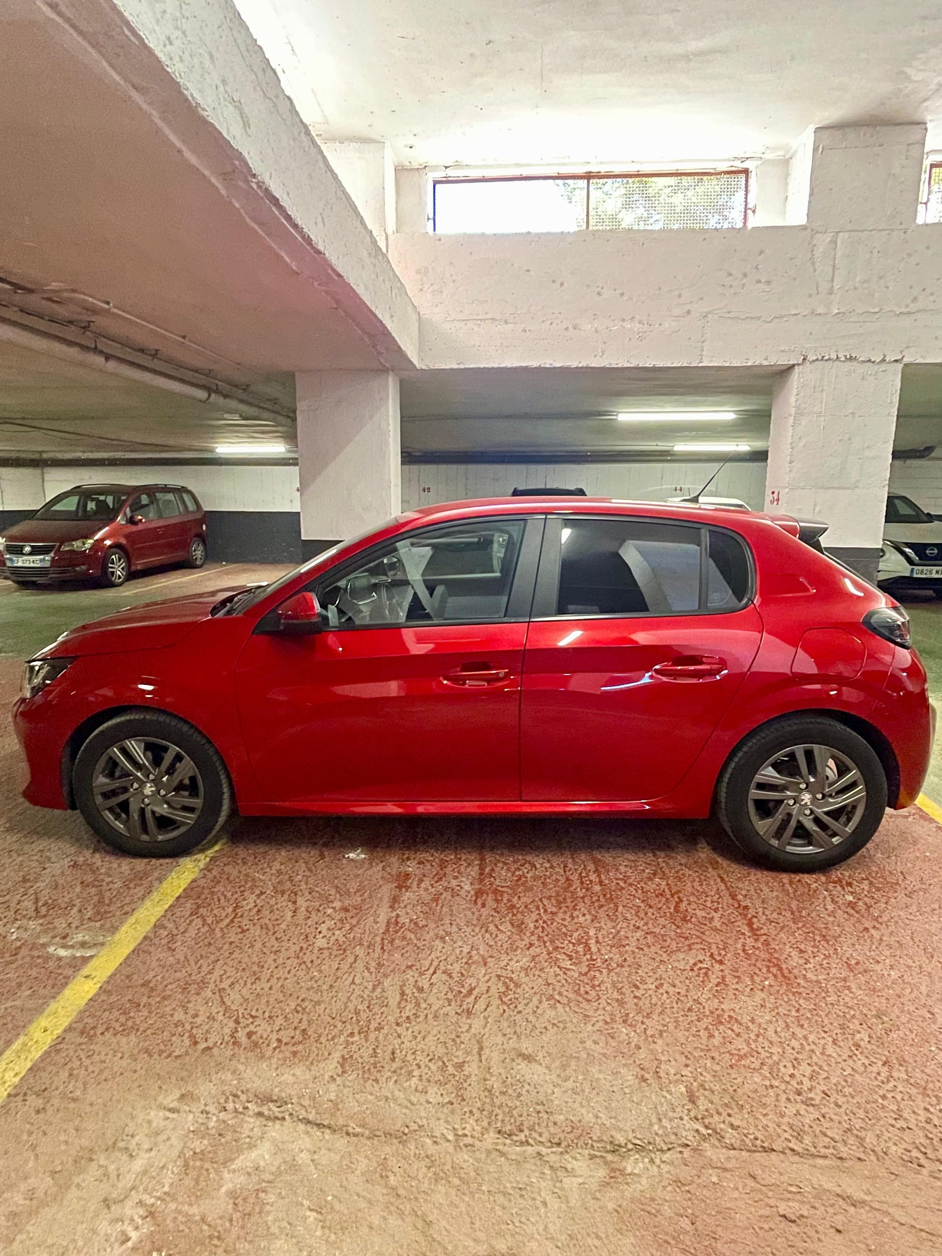 Peugeot 208 avec Climatisation