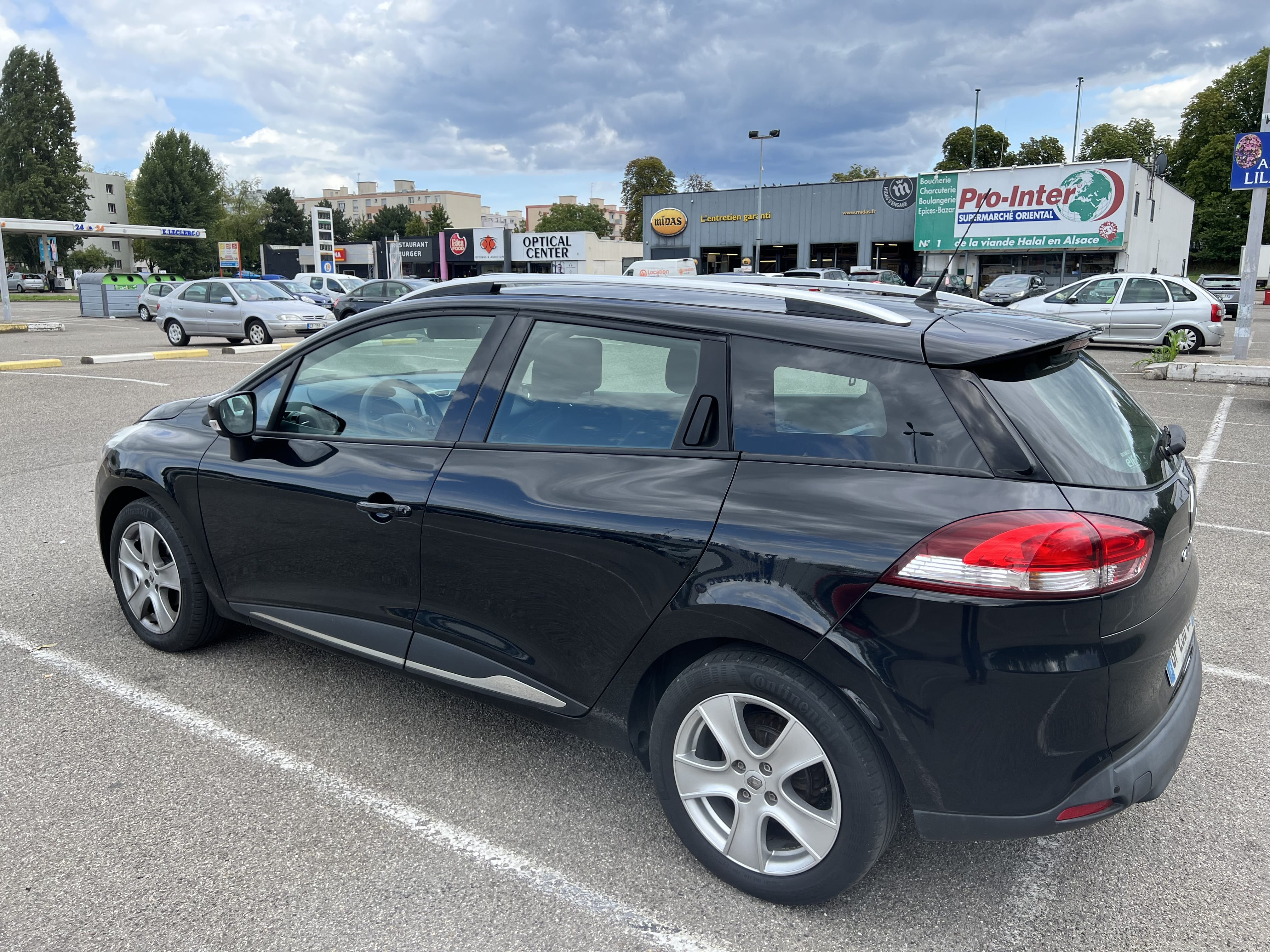 Renault Clio Estate Essence 95 avec GPS