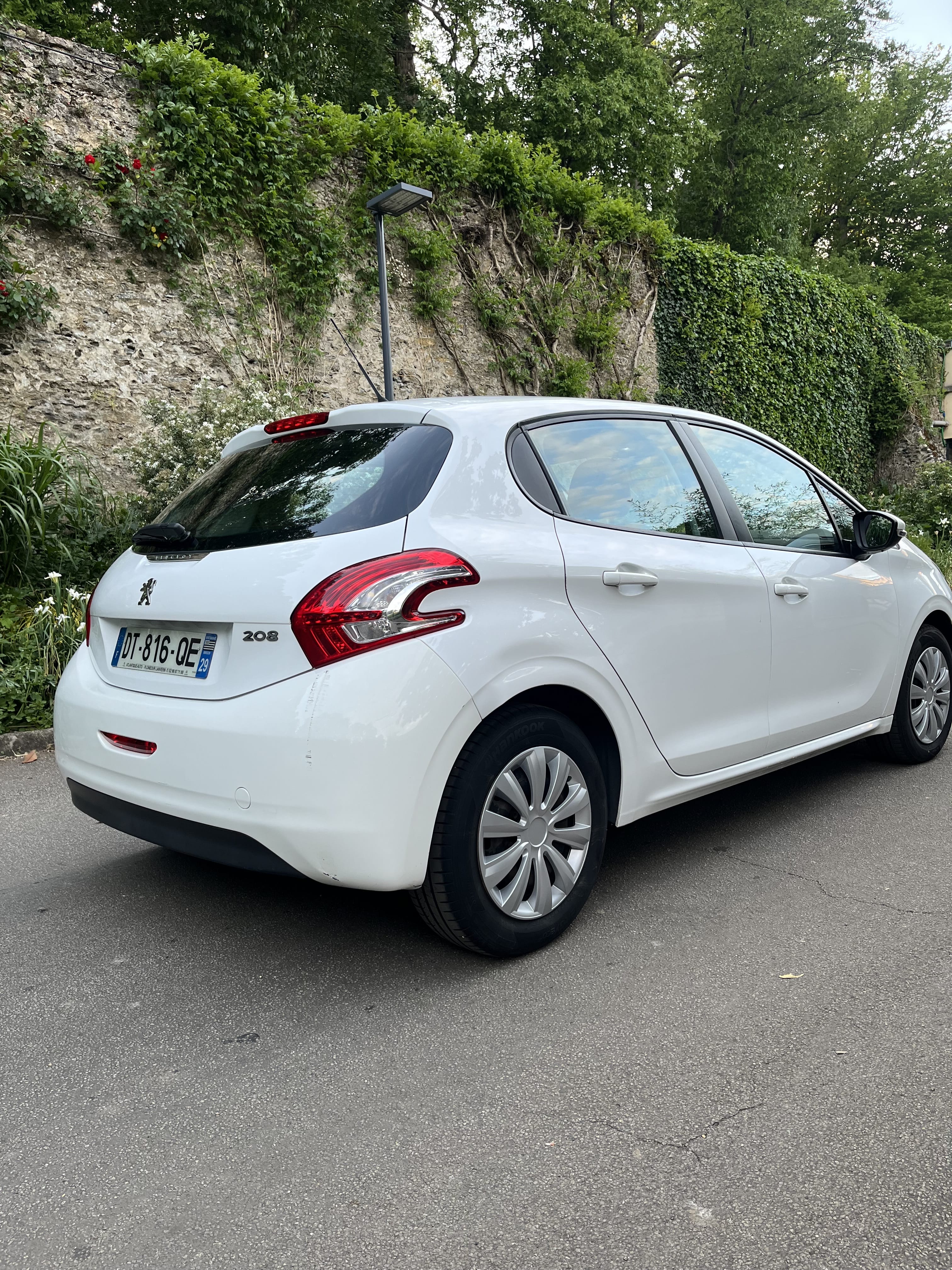 Peugeot 208 avec Régulateur de vitesse