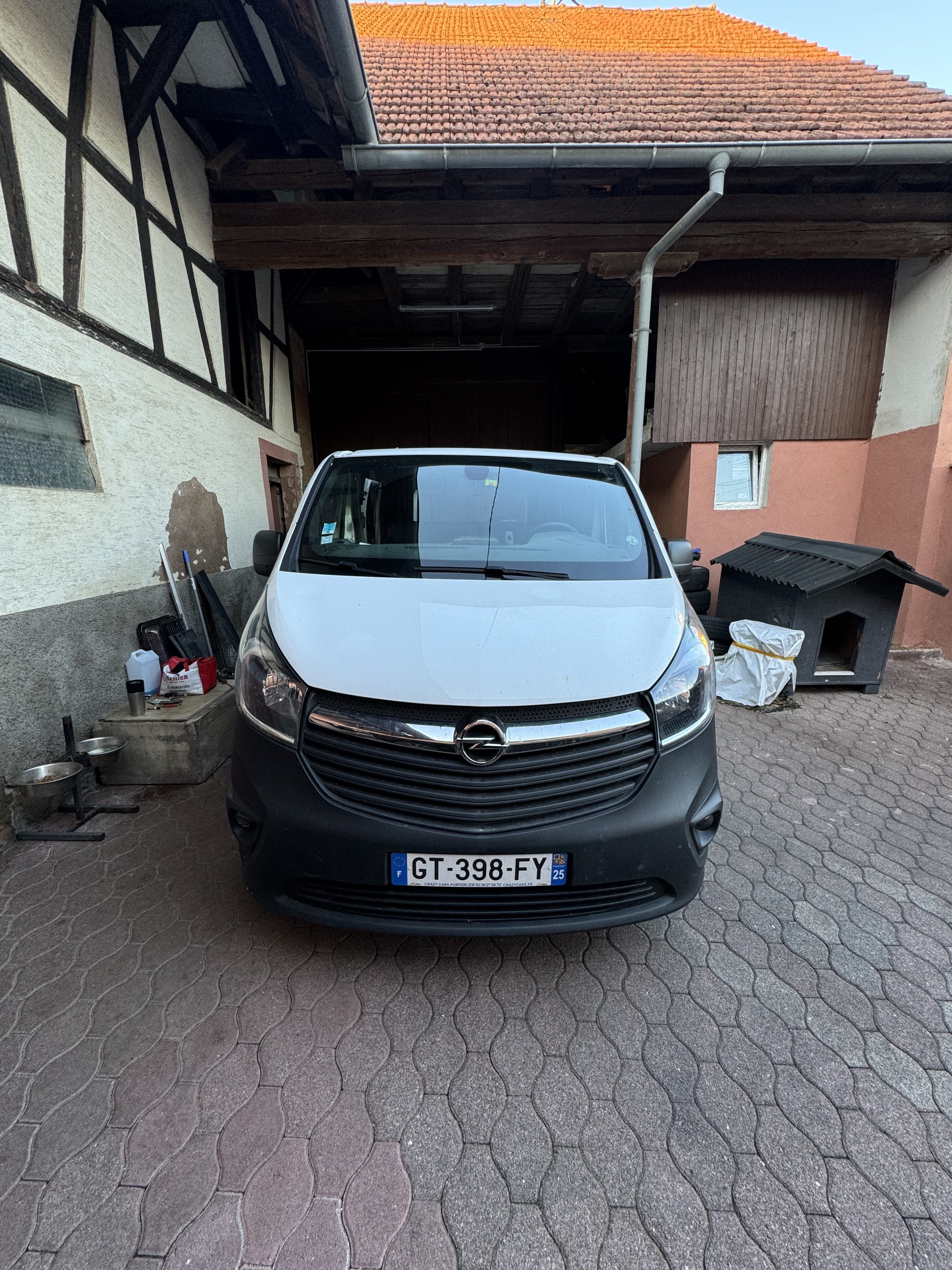 Opel Vivaro avec GPS