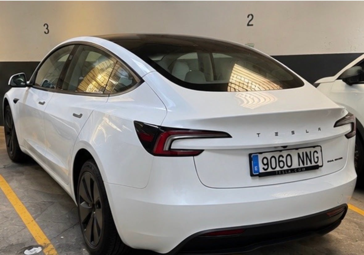 Tesla Model 3 Long Range with Cruise control
