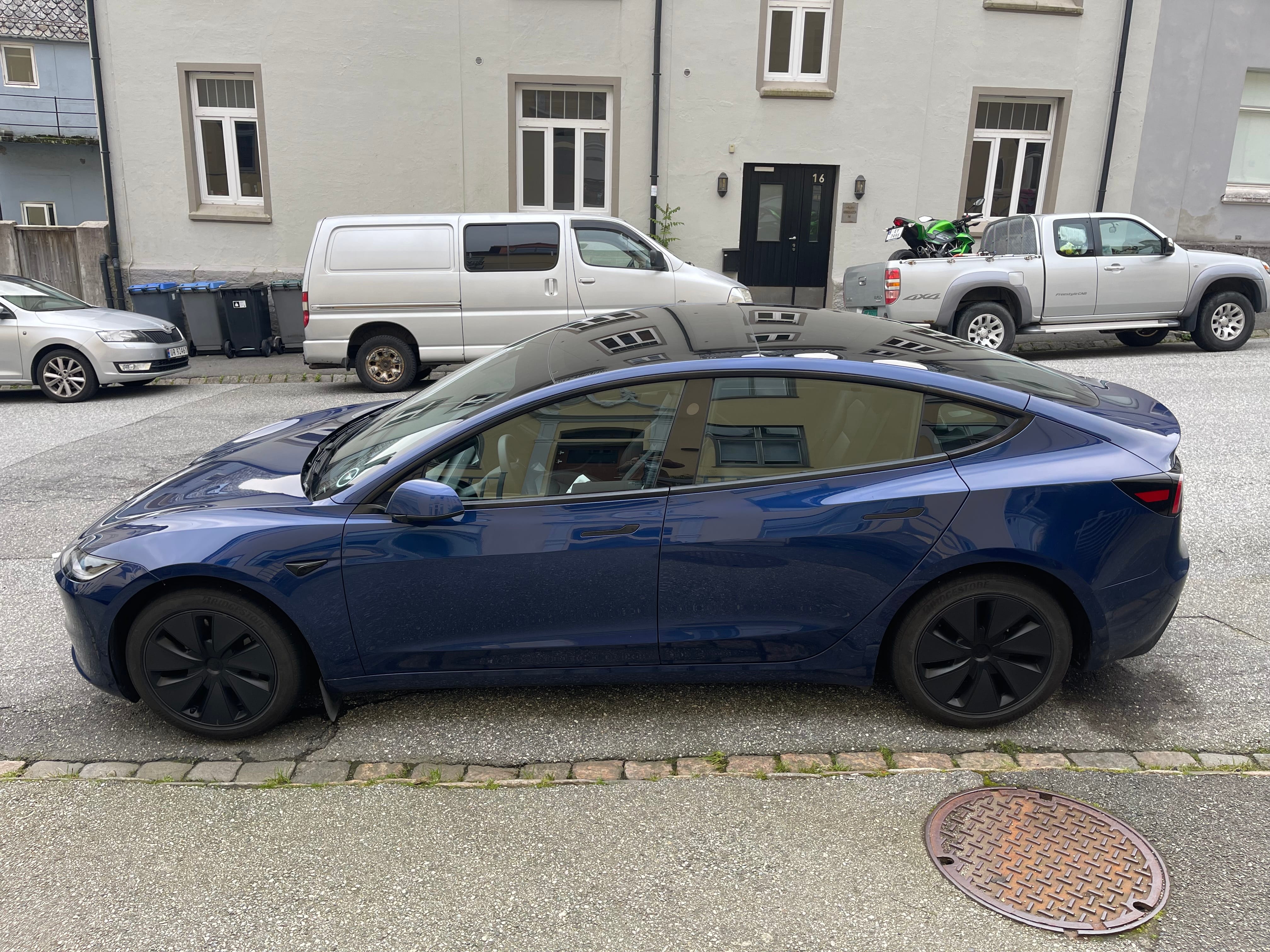 Tesla Model 3 Long Range med Aircondition