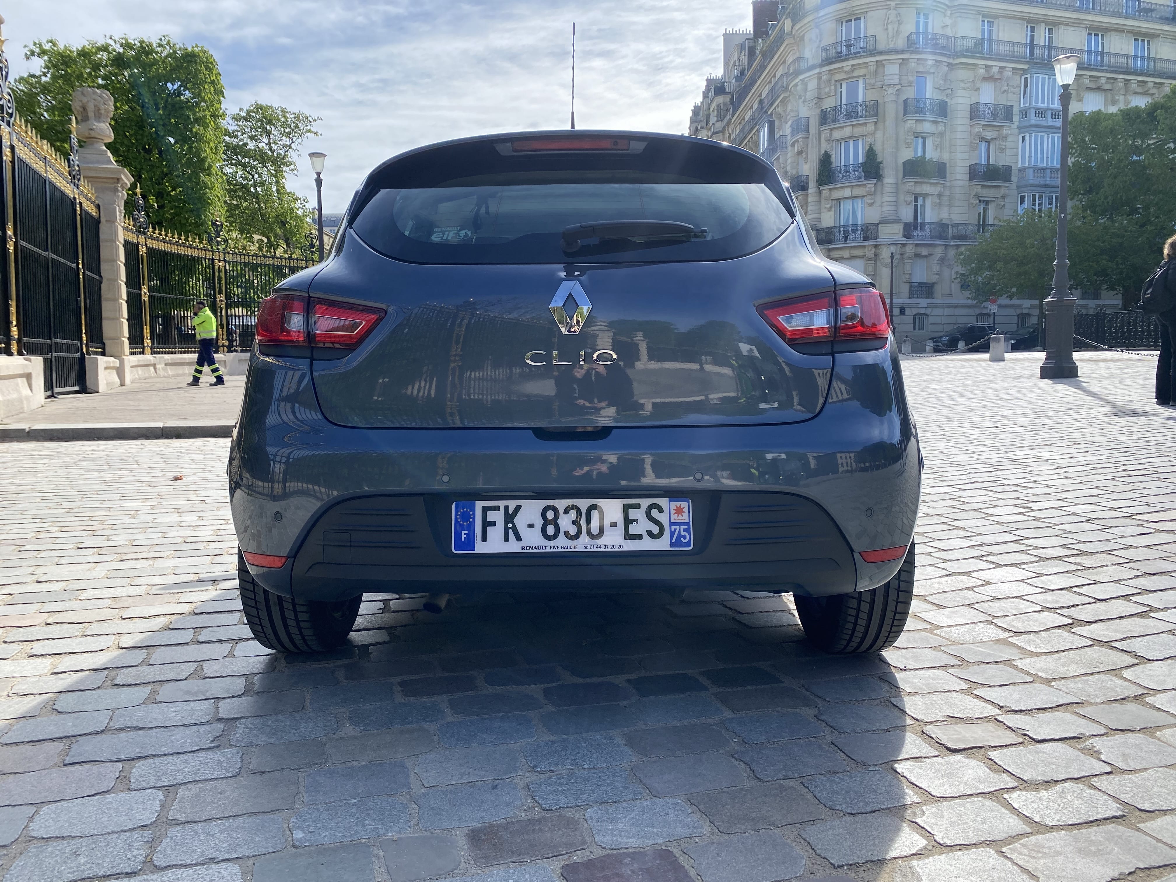 Renault Clio  90 cv / métro ligne 2 / Bluetooth avec Régulateur de vitesse