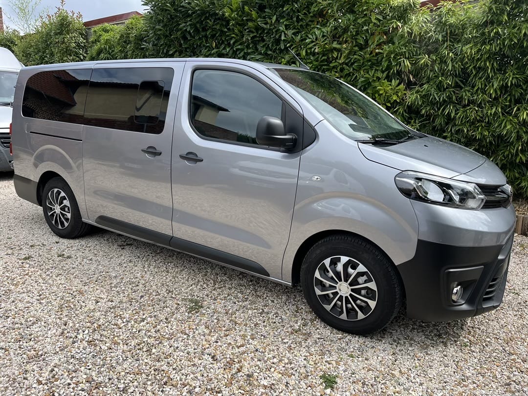 Toyota Proace Combi avec Apple CarPlay