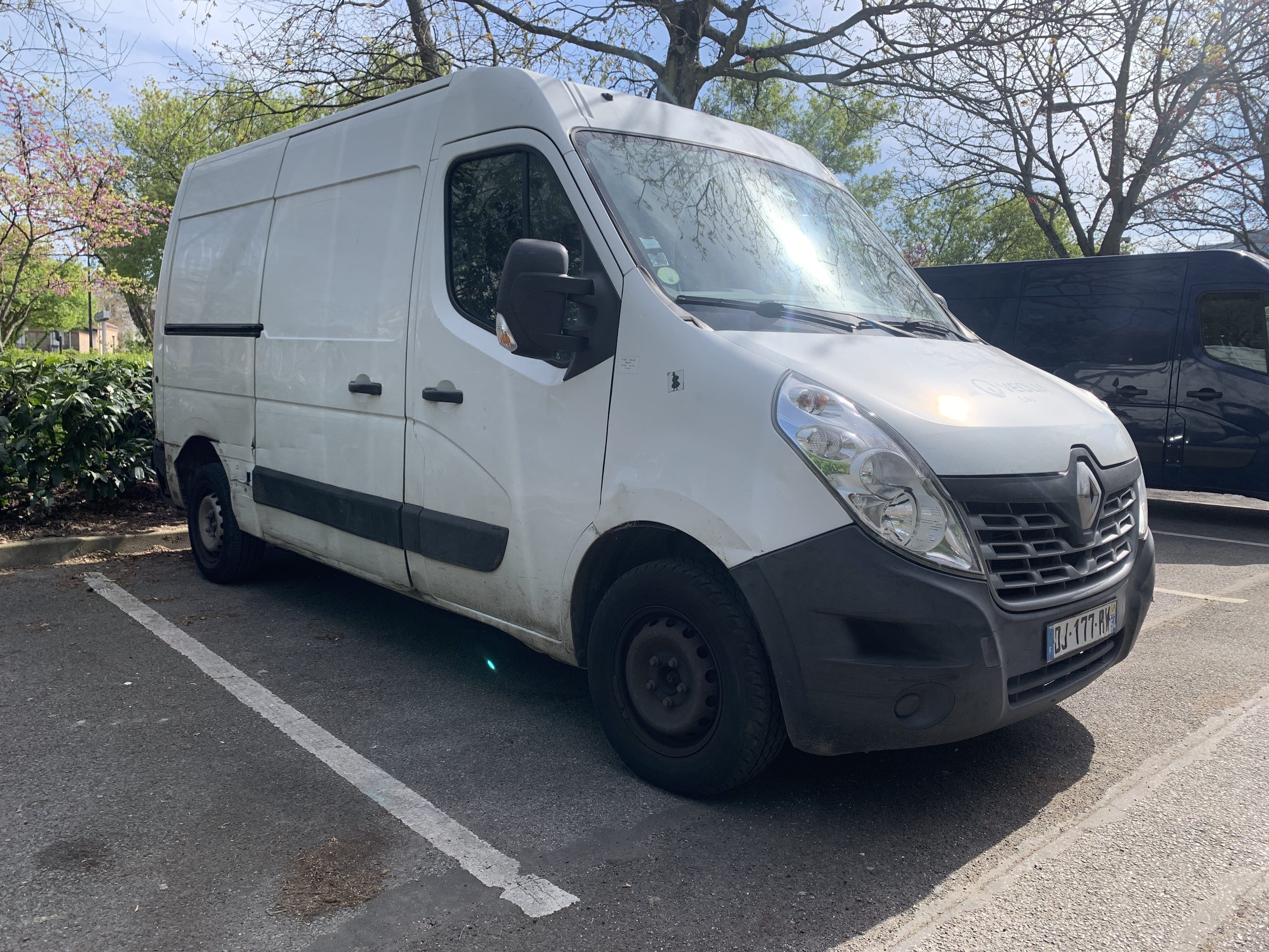 Renault Master L2H2 - 10,3m3 - Diesel - 004