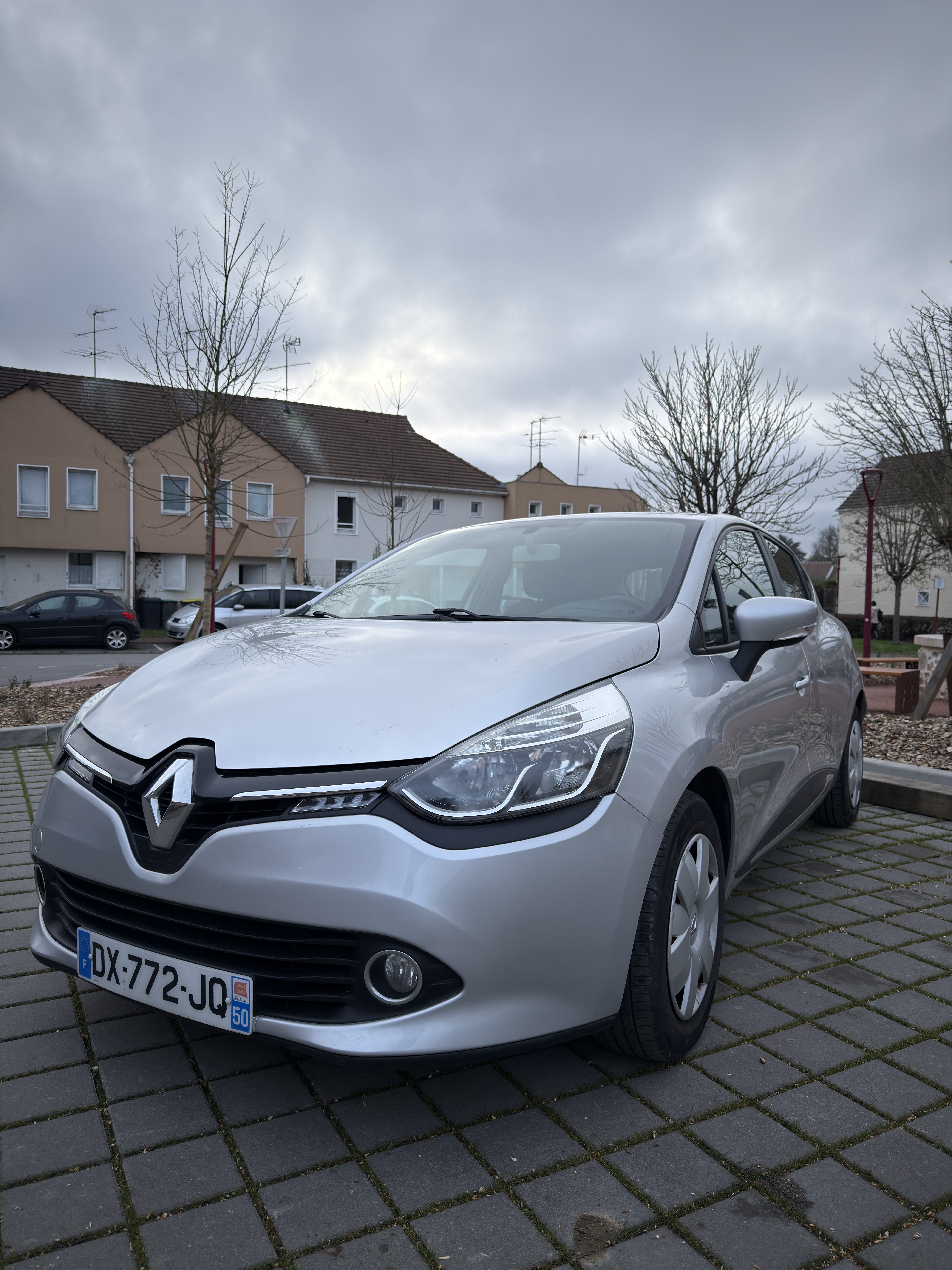 Renault Clio 1.5dci avec GPS