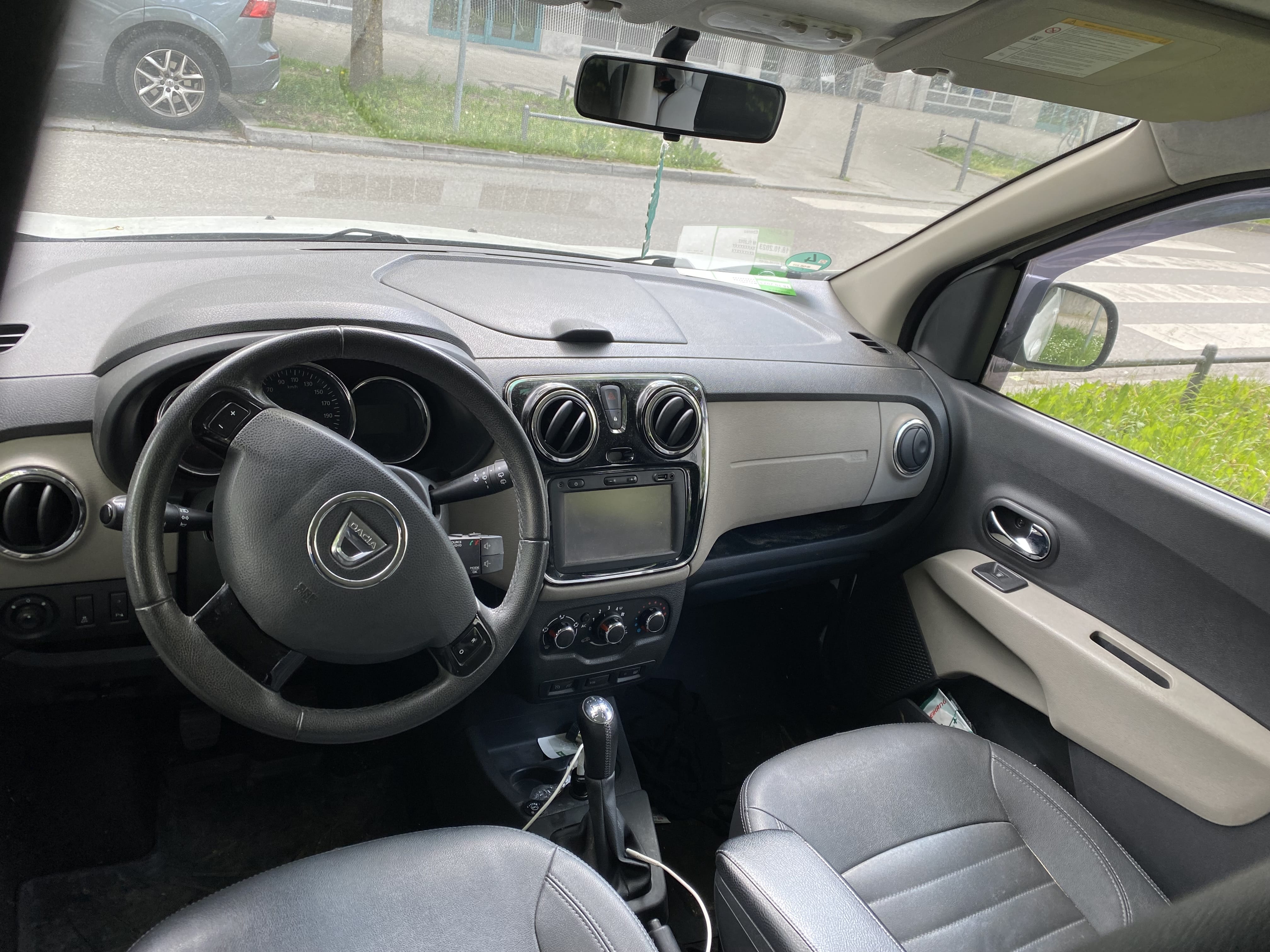 Dacia Lodgy mit Klimaanlage