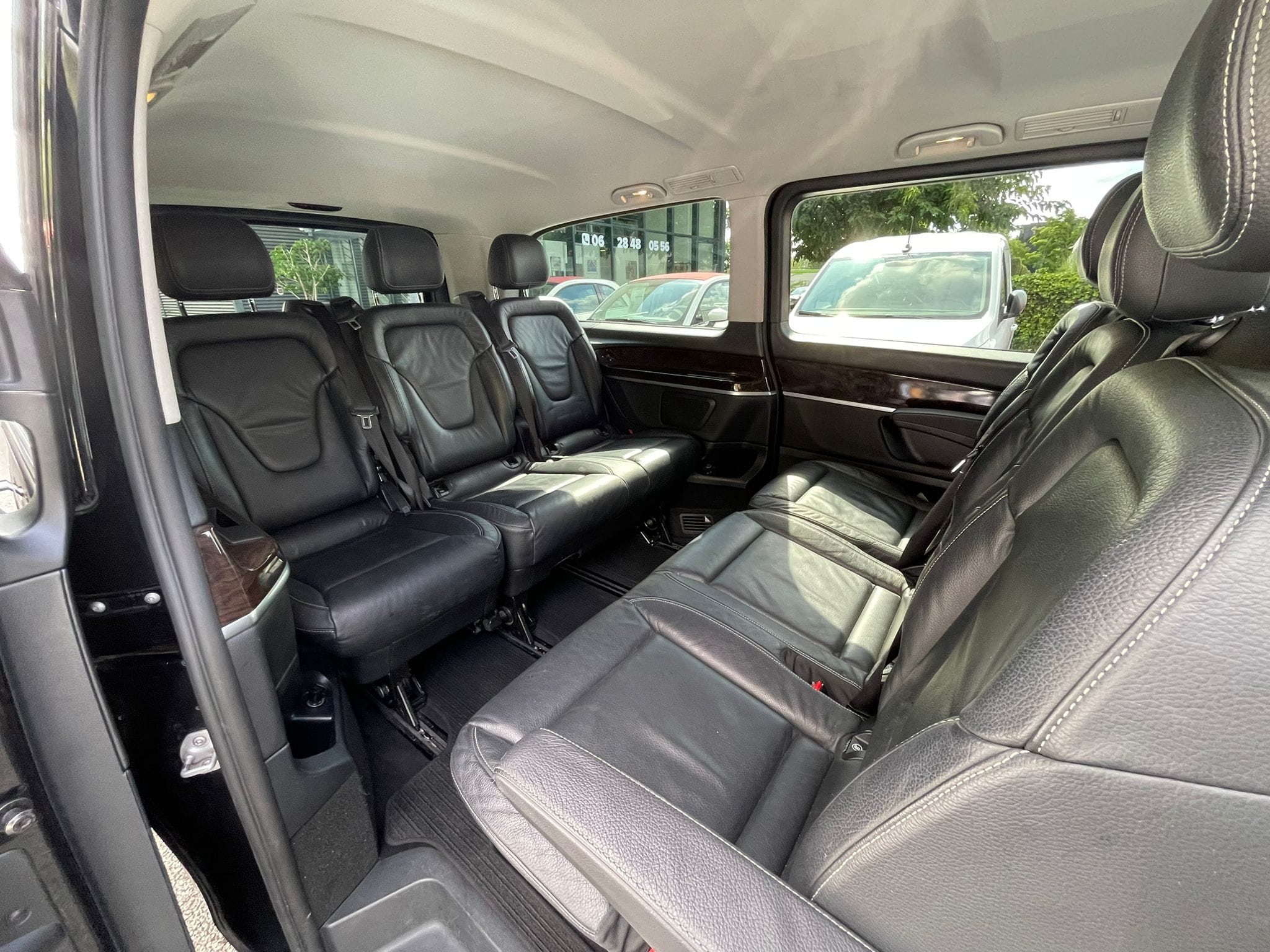 Mercedes-Benz Classe V 220d avec Apple CarPlay