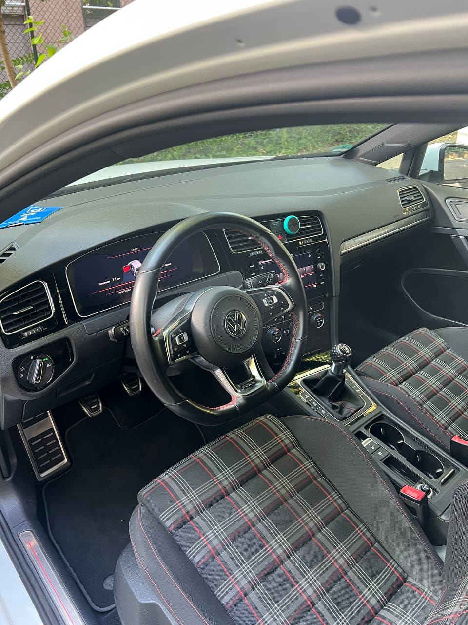 Volkswagen Golf GTI mit Bluetooth-Audio