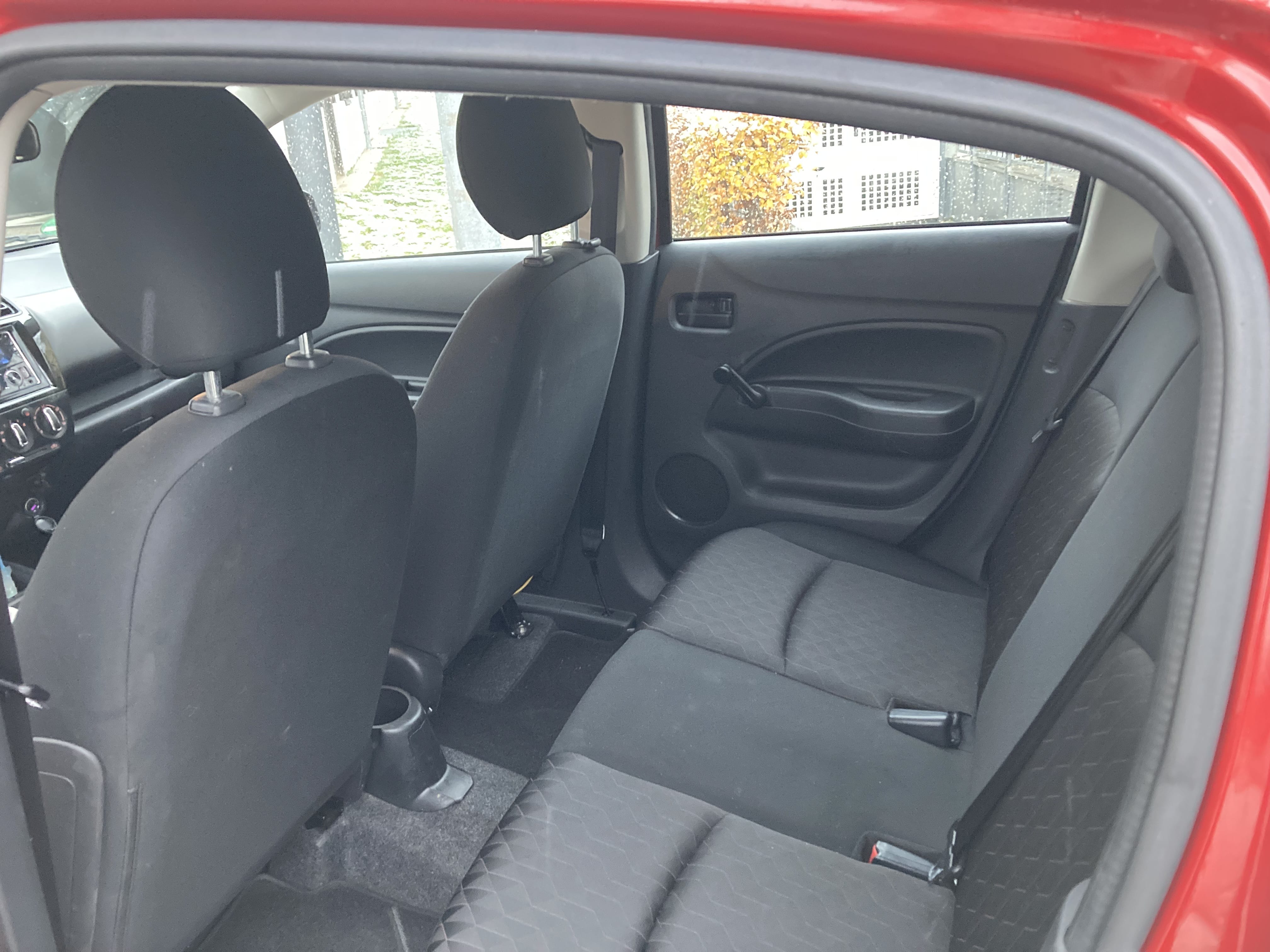 Mitsubishi Space Star mit USB-Ladeanschlüsse