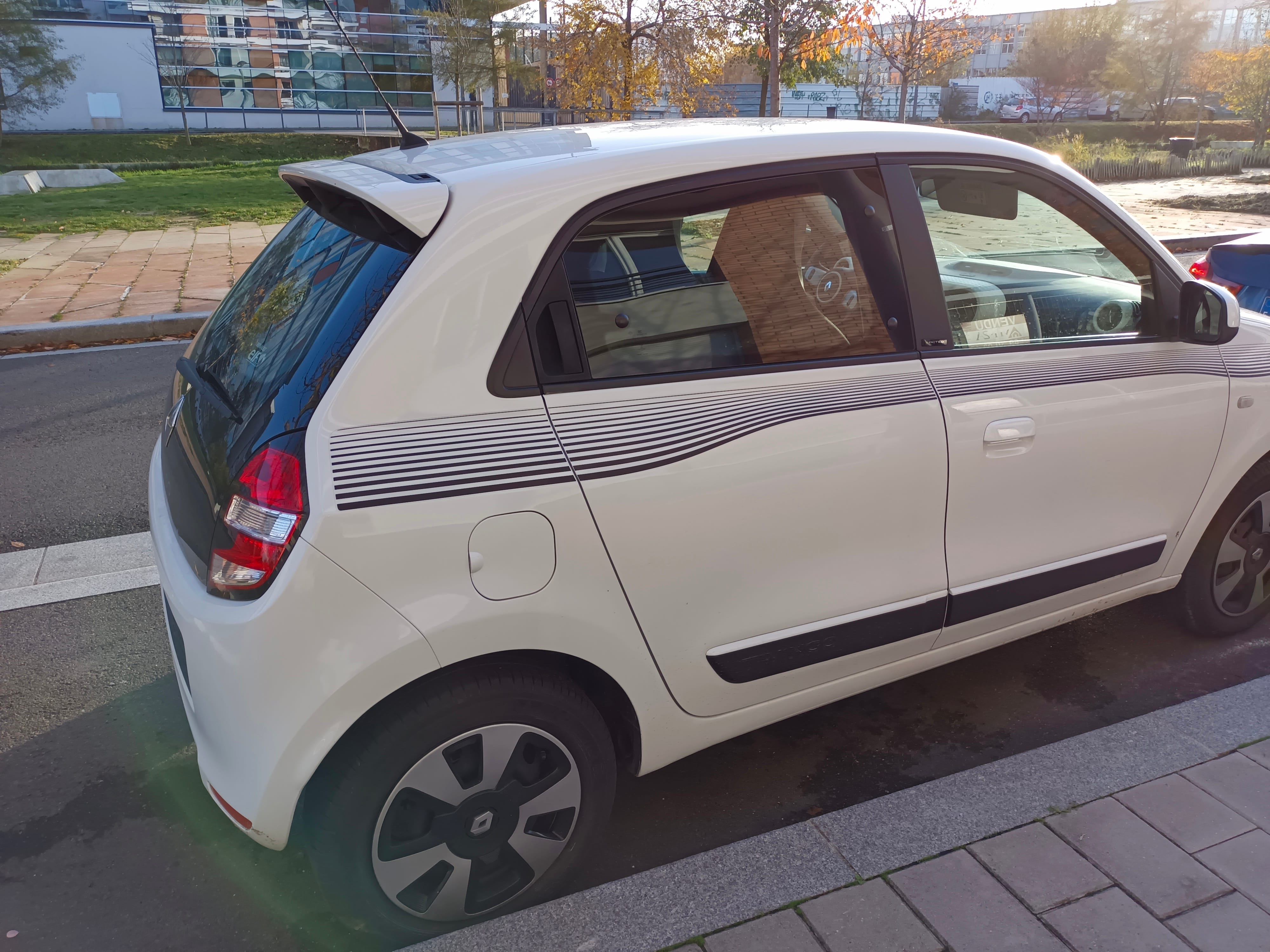 Renault Twingo III avec Régulateur de vitesse