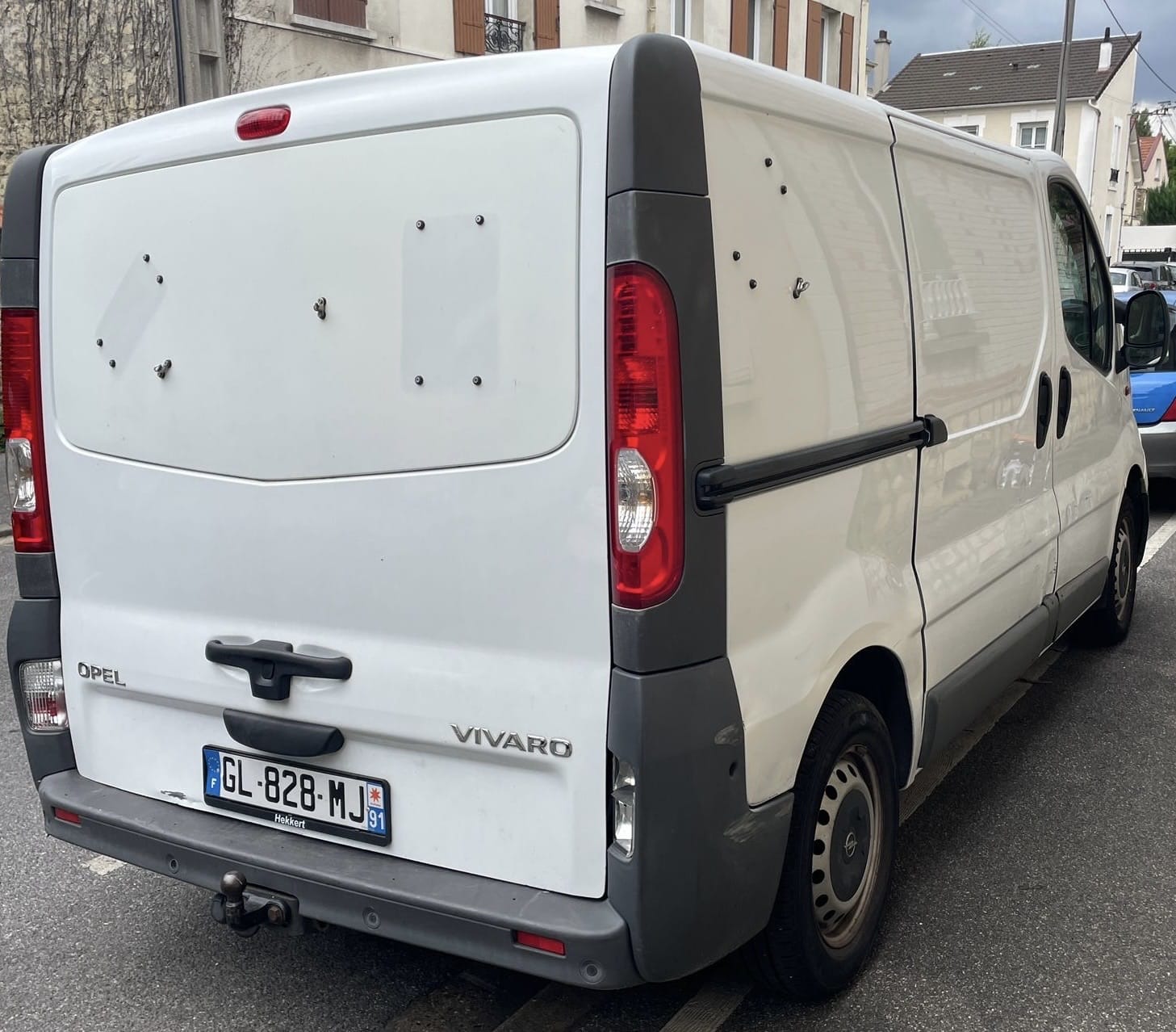 Opel Vivaro avec Entrée audio / iPod