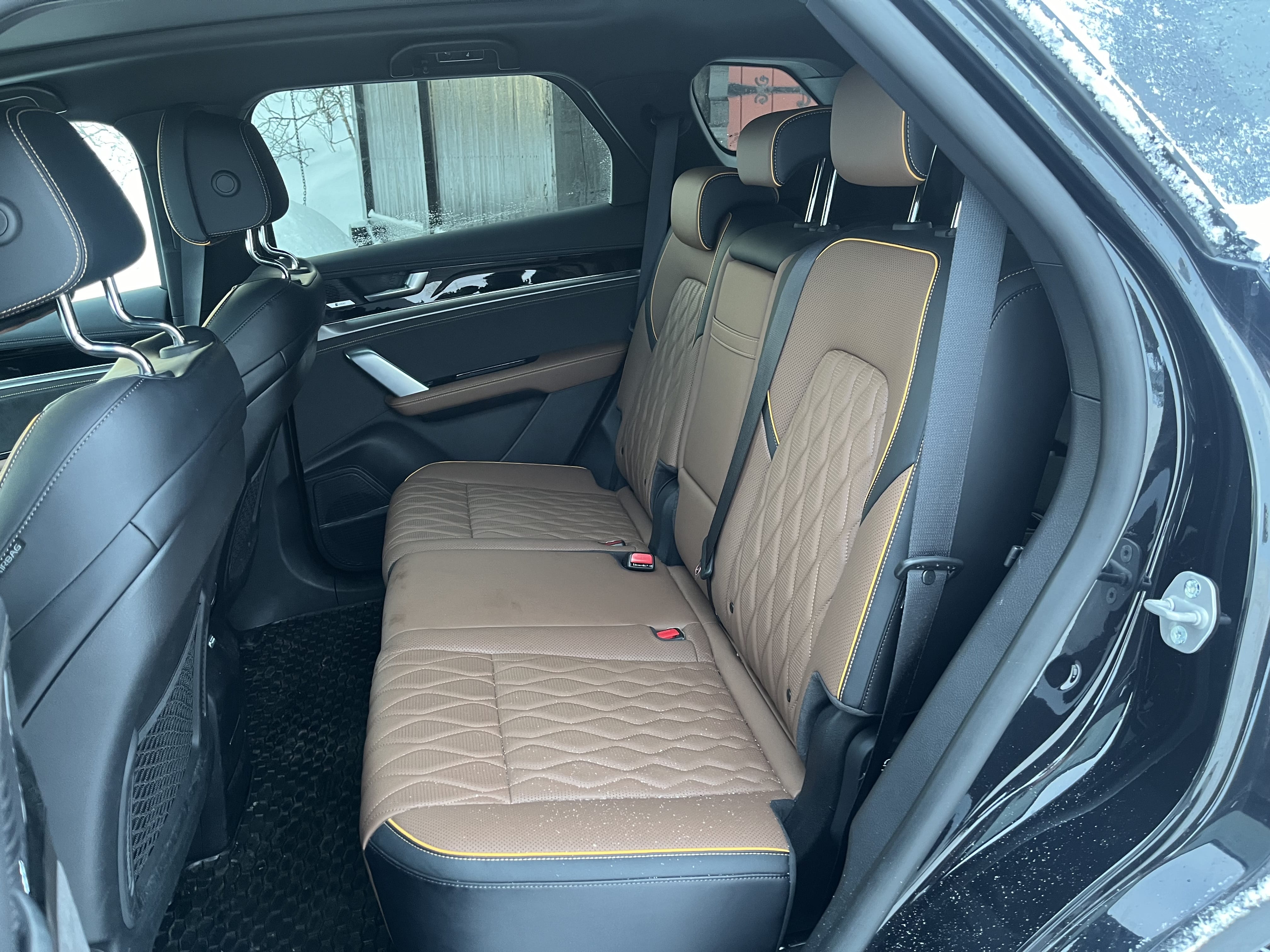 BYD Tang med Bluetooth audio