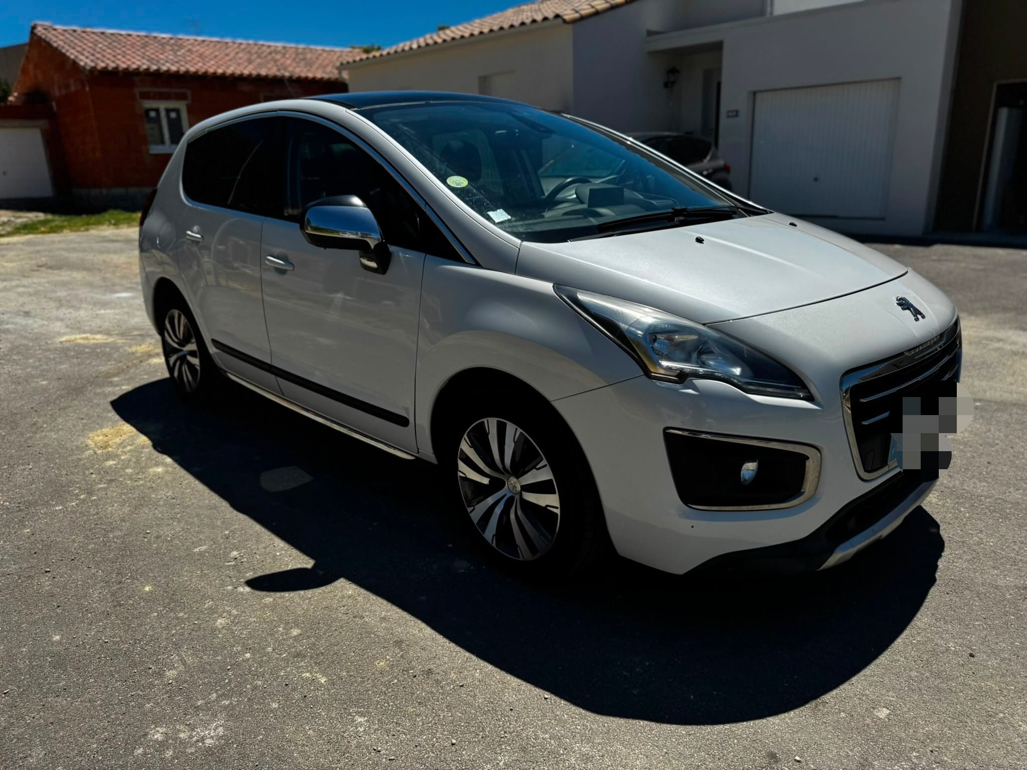 Peugeot 3008 with GPS