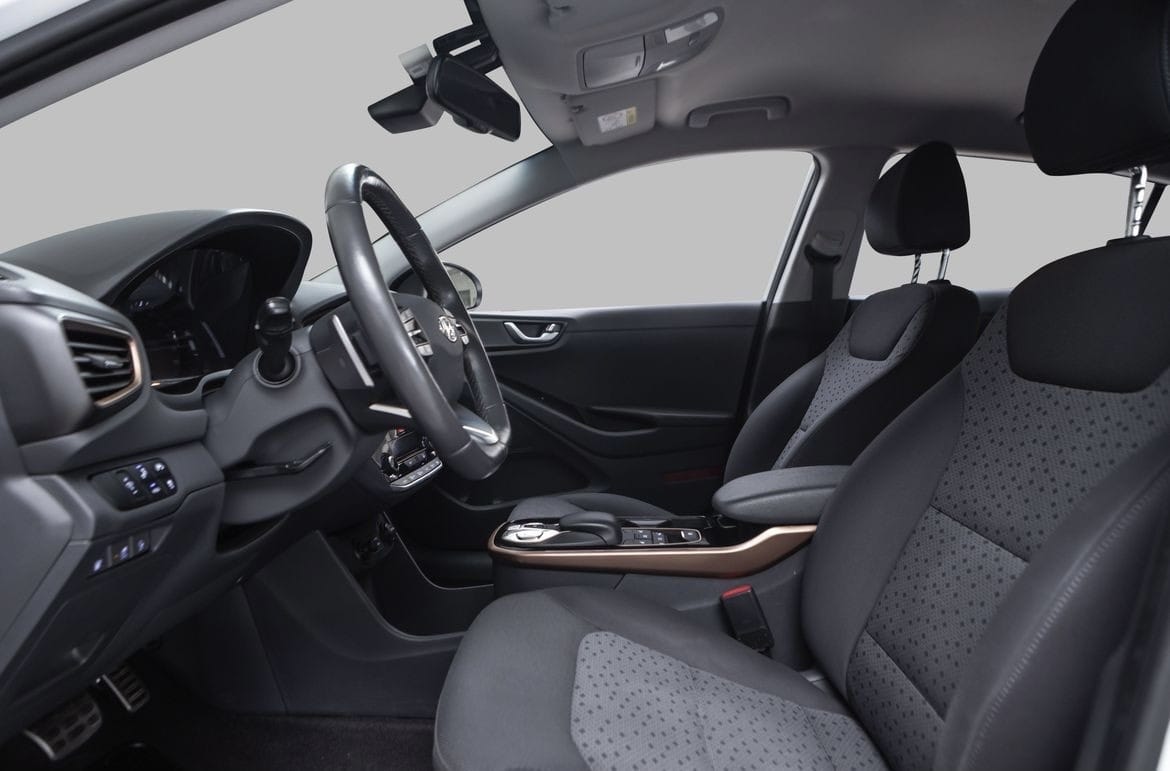 Hyundai Ioniq med Cruisekontroll