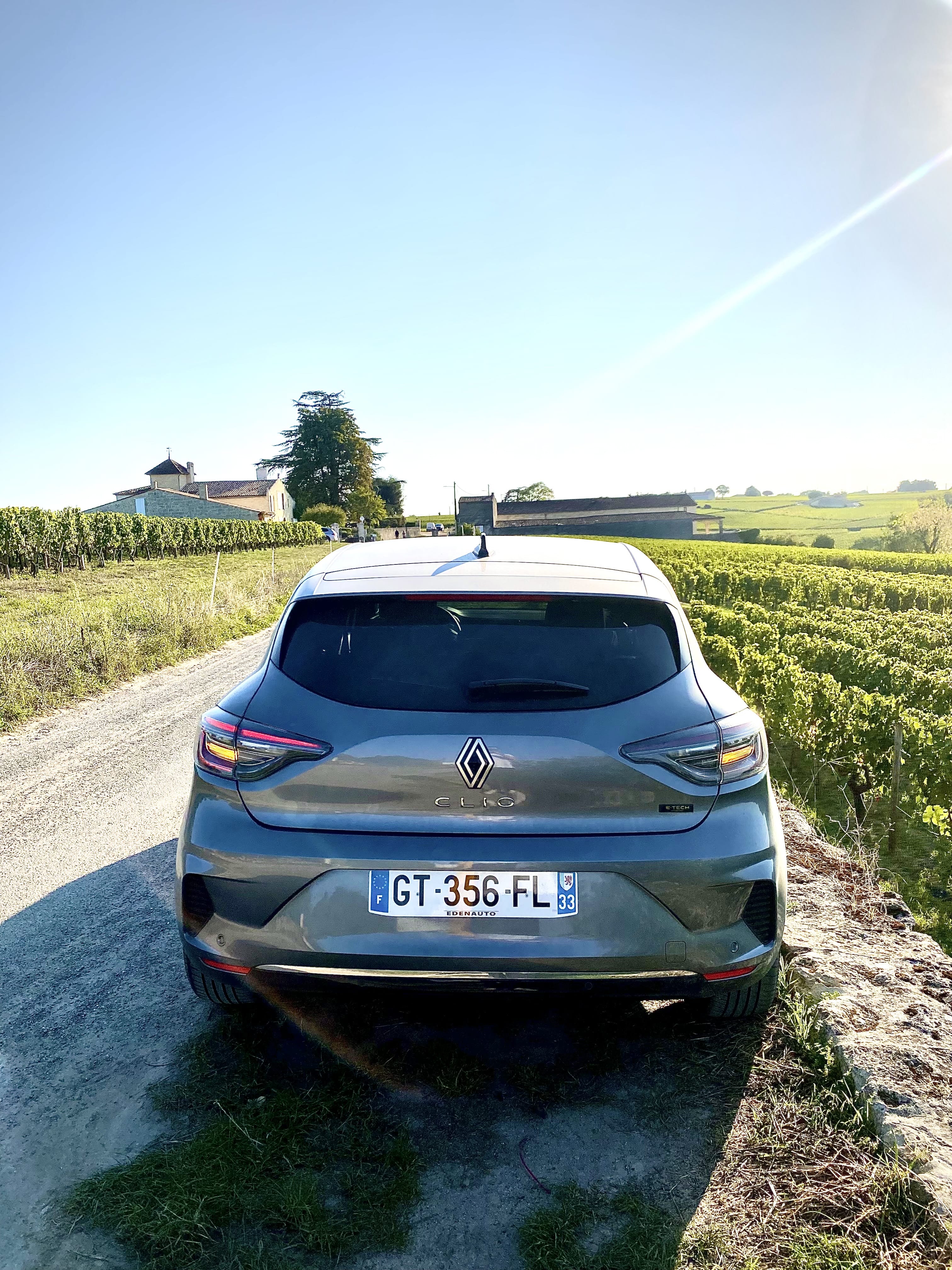 Renault Clio E-tech avec Audio Bluetooth