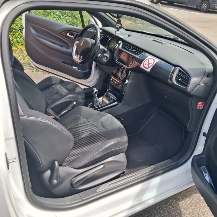 Citroen DS avec GPS