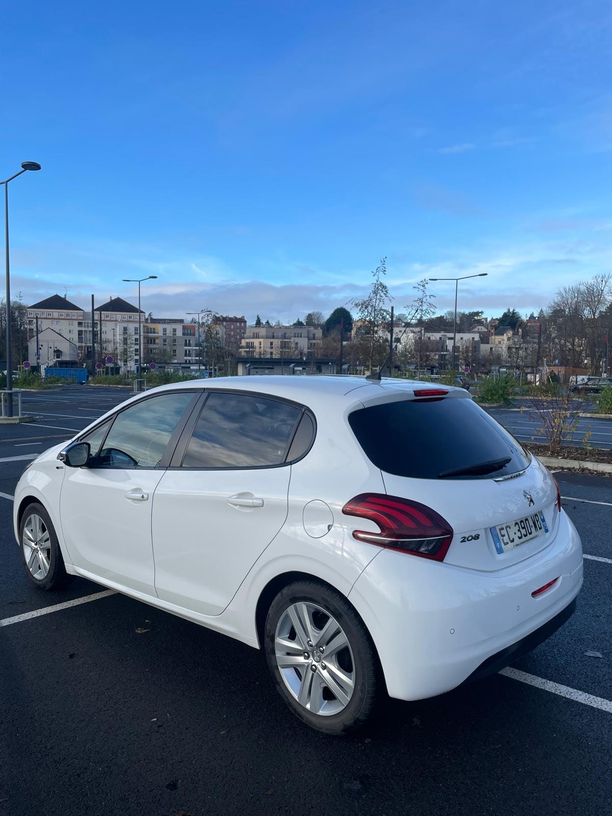 Peugeot 208 avec Climatisation