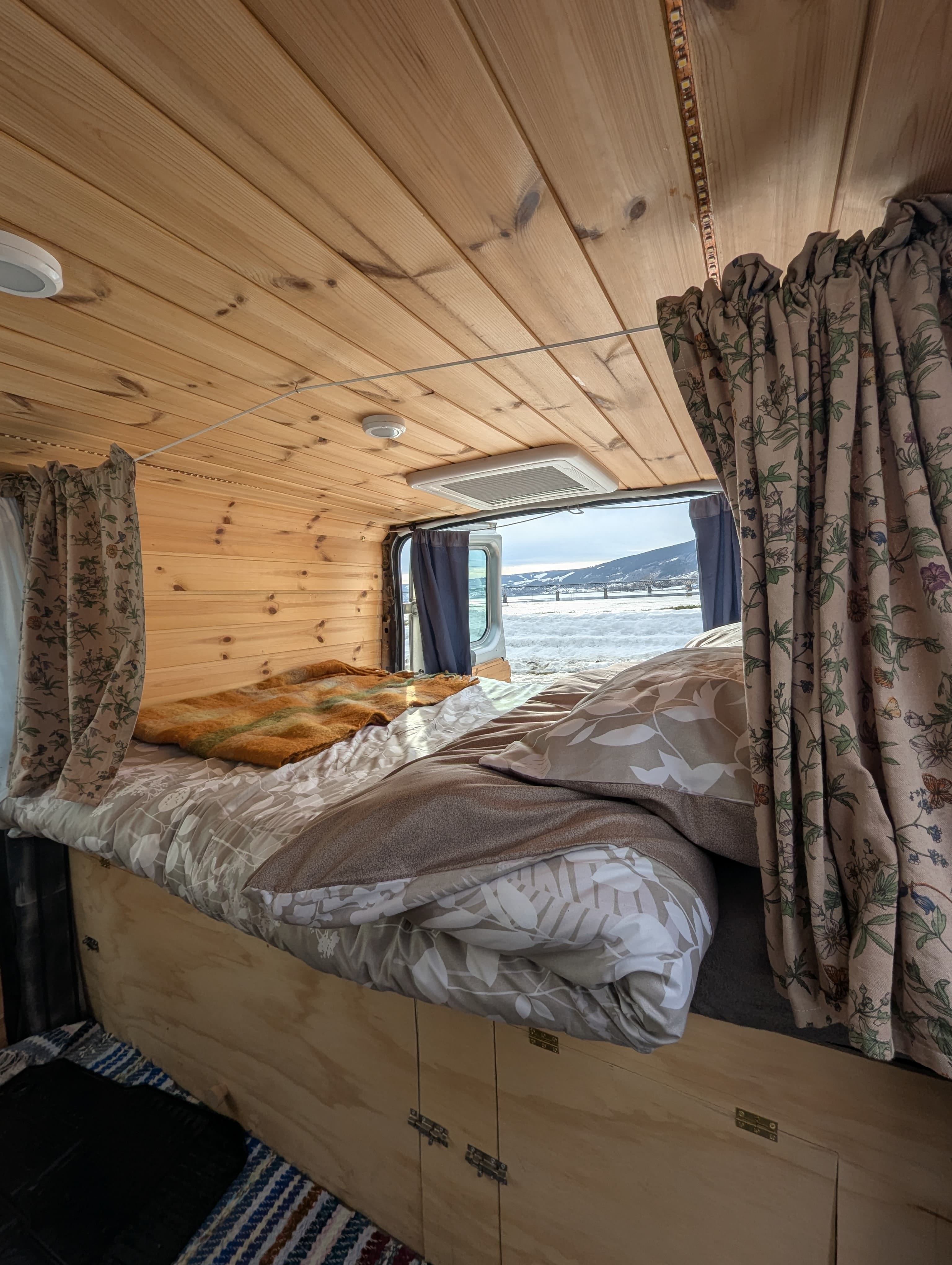 Ford Transit Camper
