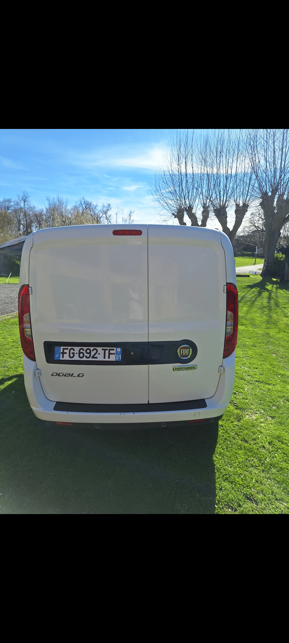 Fiat Doblo Cargo avec Caméra de recul