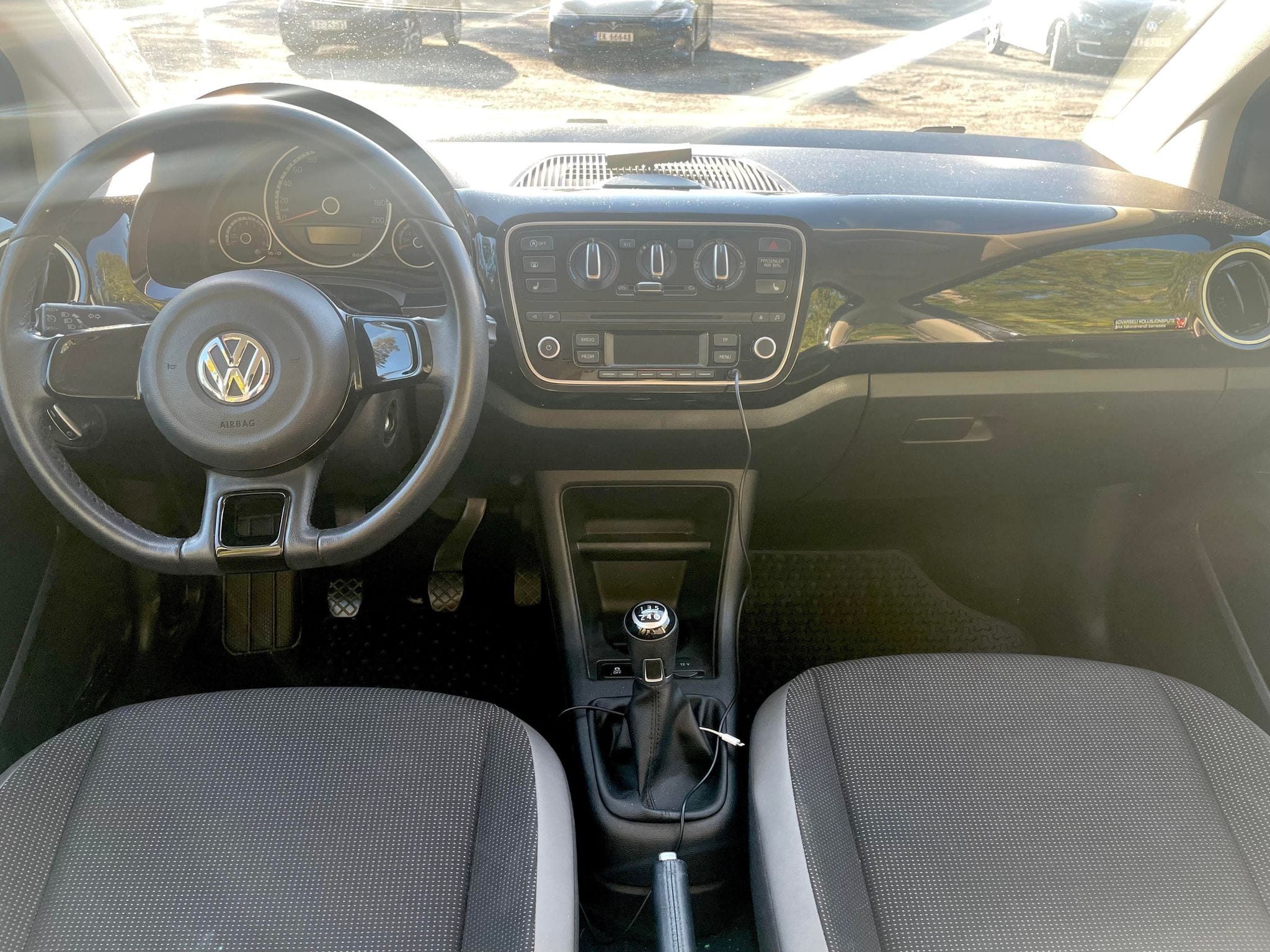 Volkswagen Up! with Audio / iPod input
