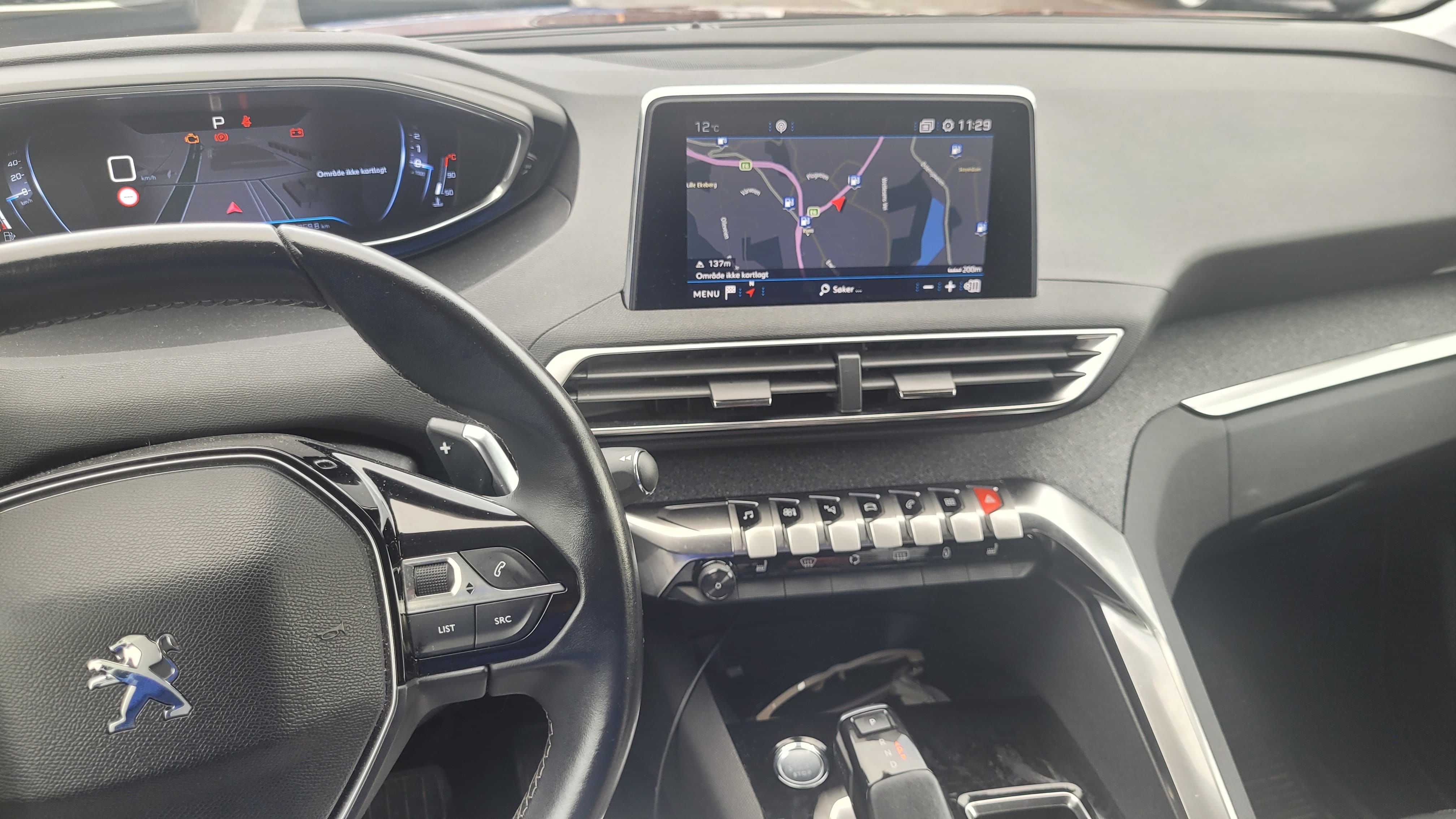 Peugeot 3008 1.2 L, 131 hk with Cruise control
