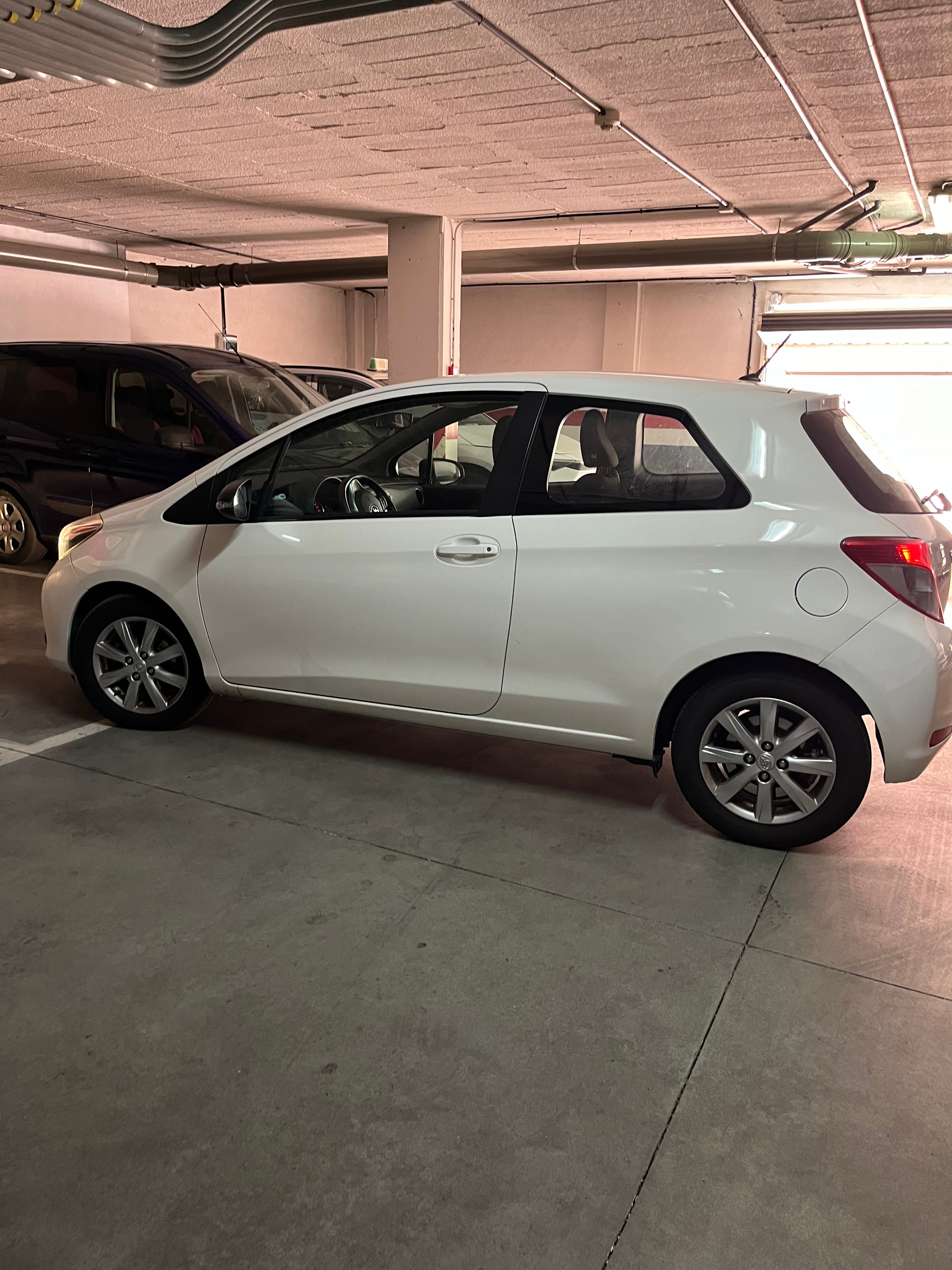 Toyota Yaris, 2011, Gasolina 95