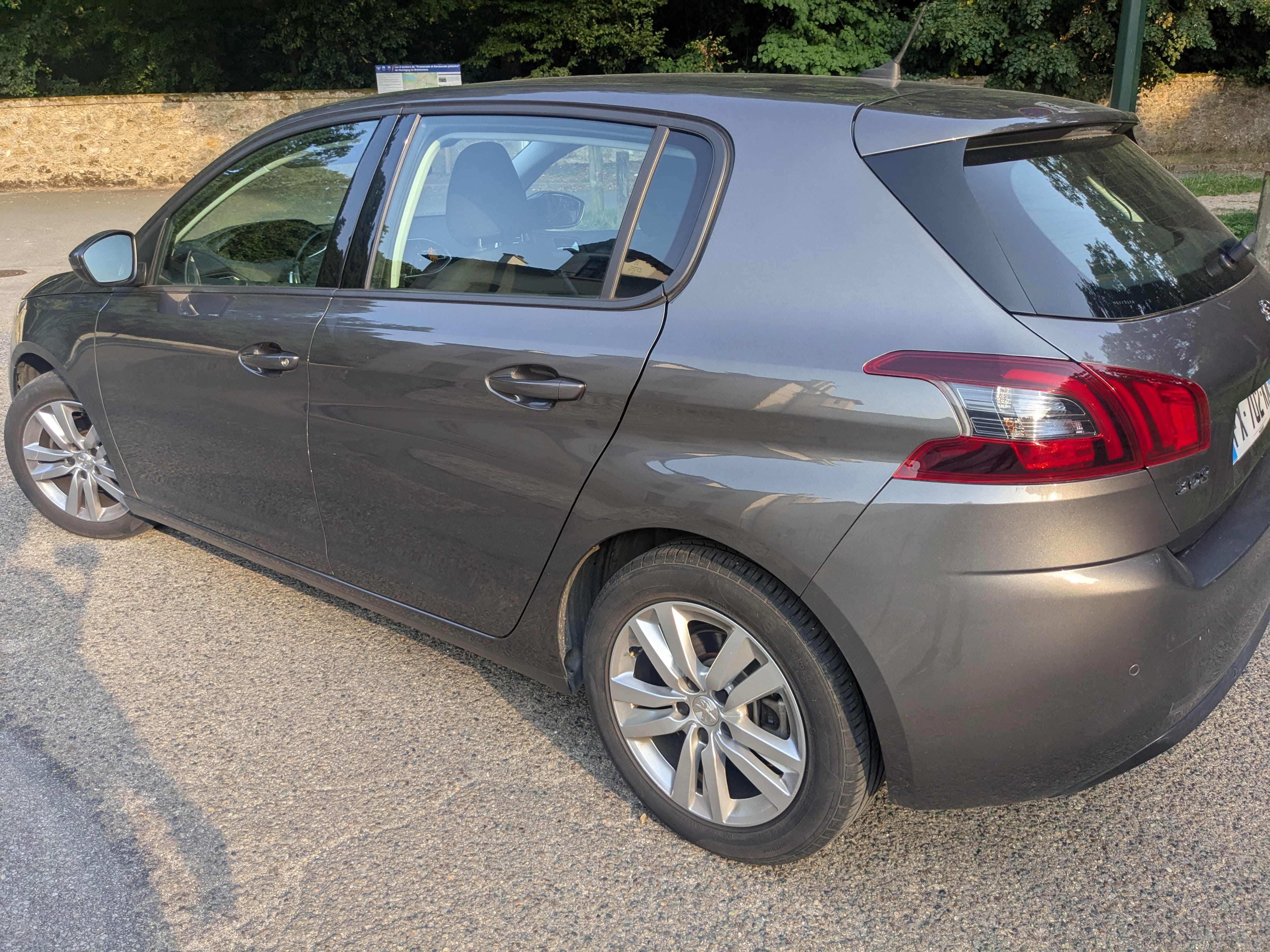 Peugeot 308 avec Climatisation