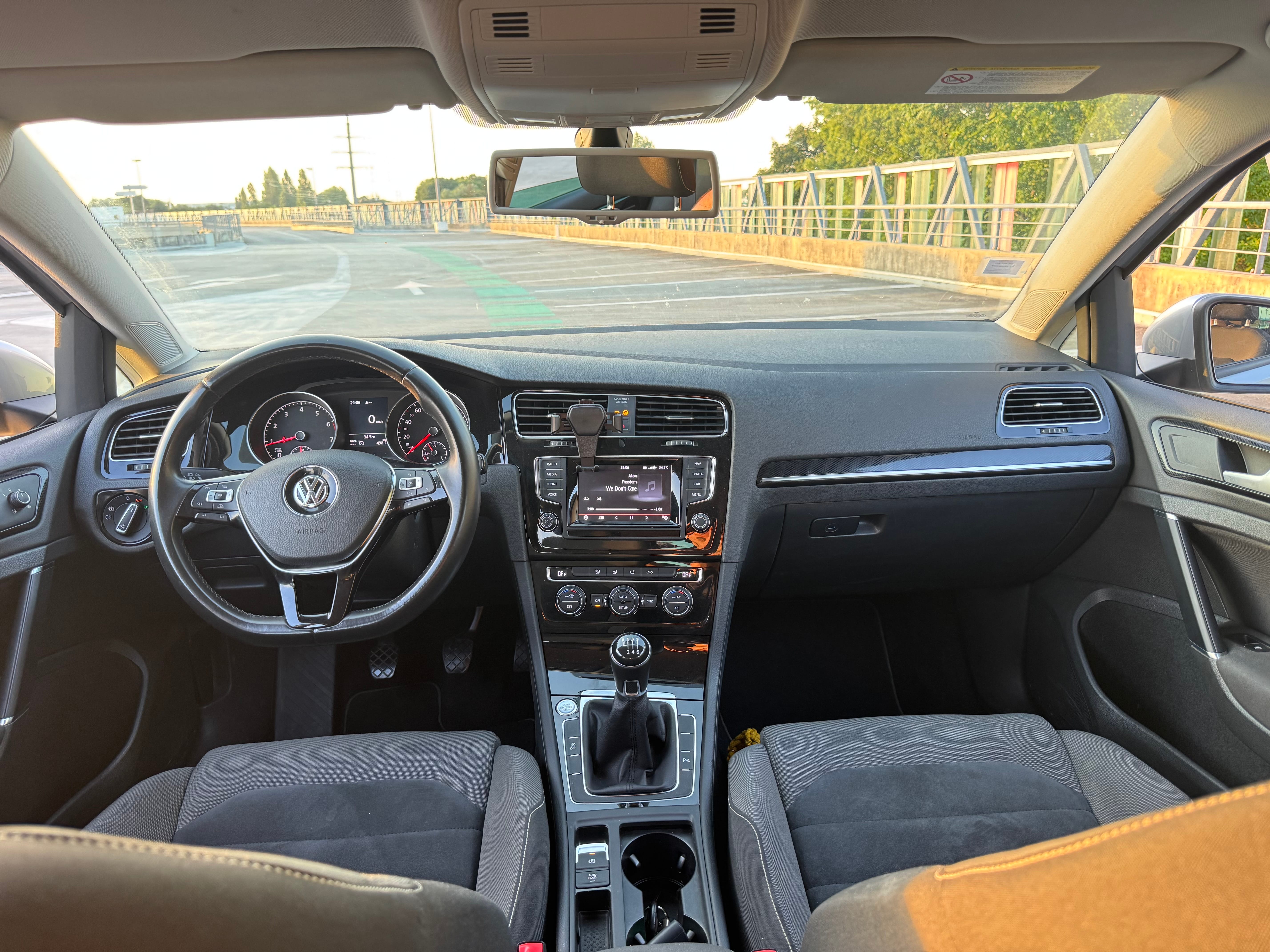Volkswagen Golf avec Régulateur de vitesse